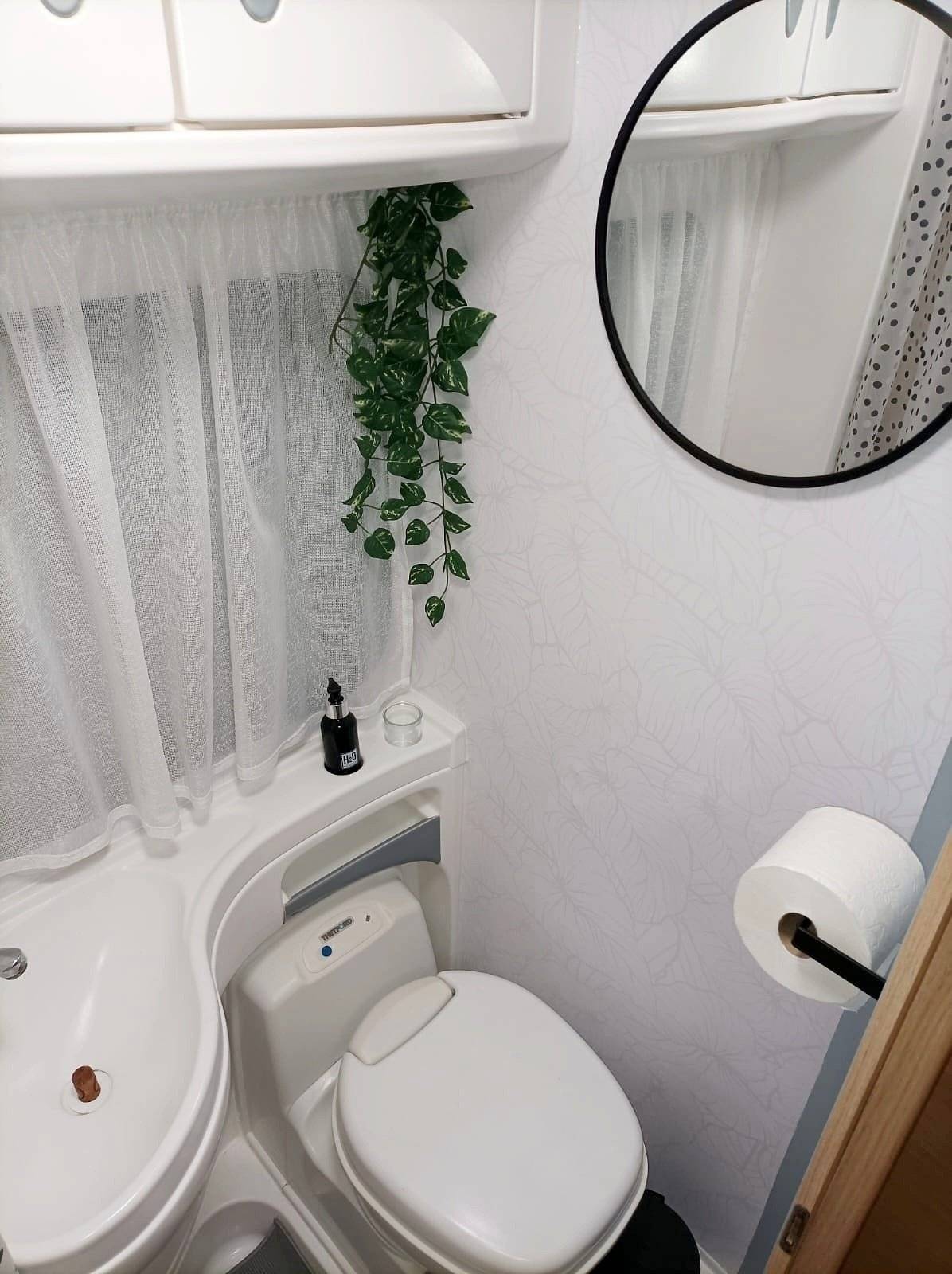 Área de jantar Fiat FIAT DUCATO - Yescapa