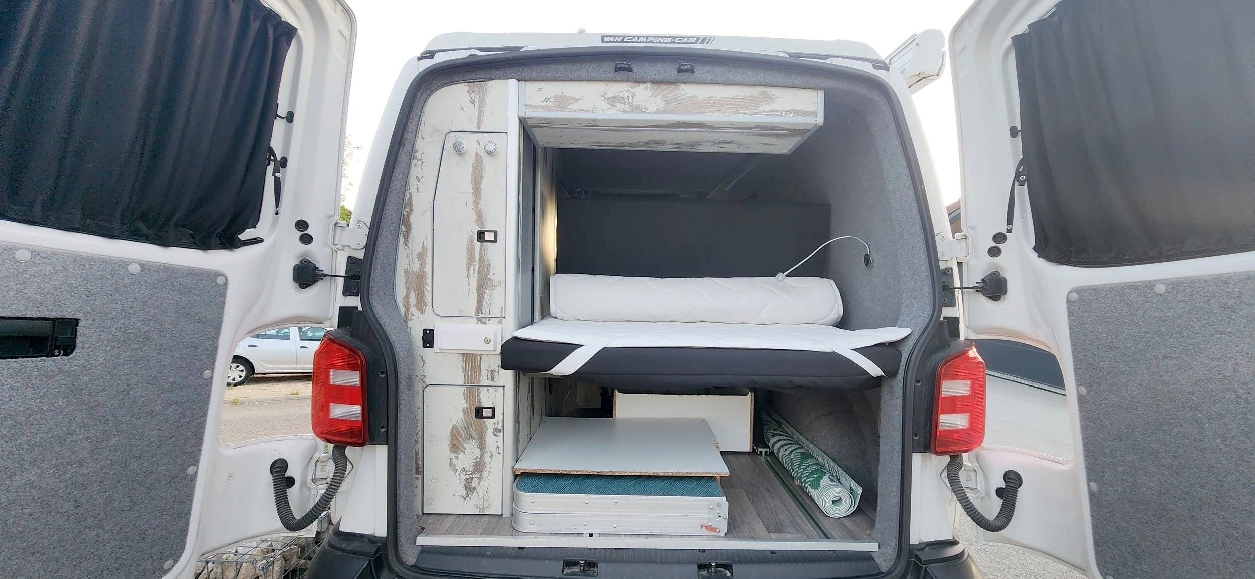Volkswagen T5 2 l 140 ch