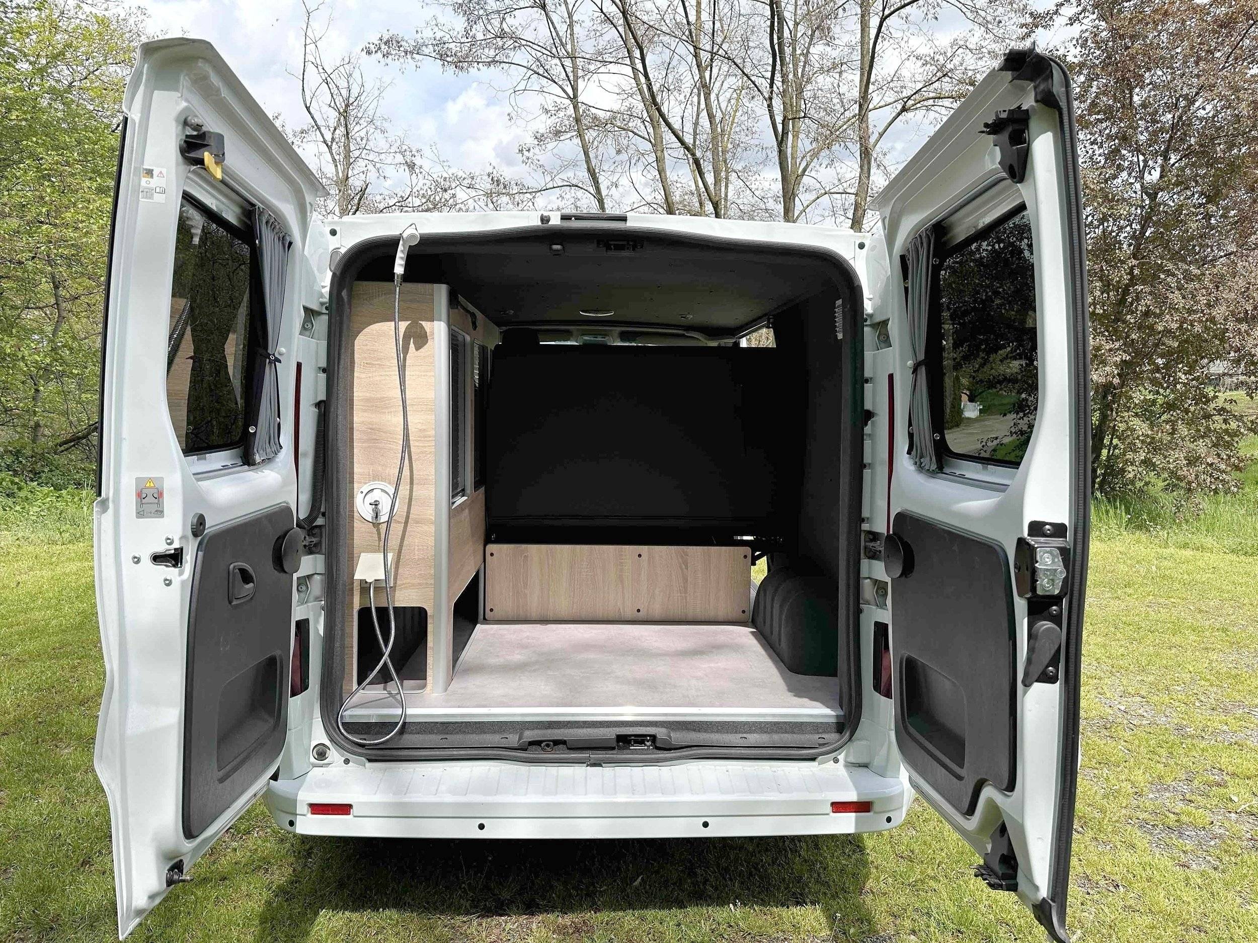 Renault Trafic3 L2H1 1,6 l 140 ch