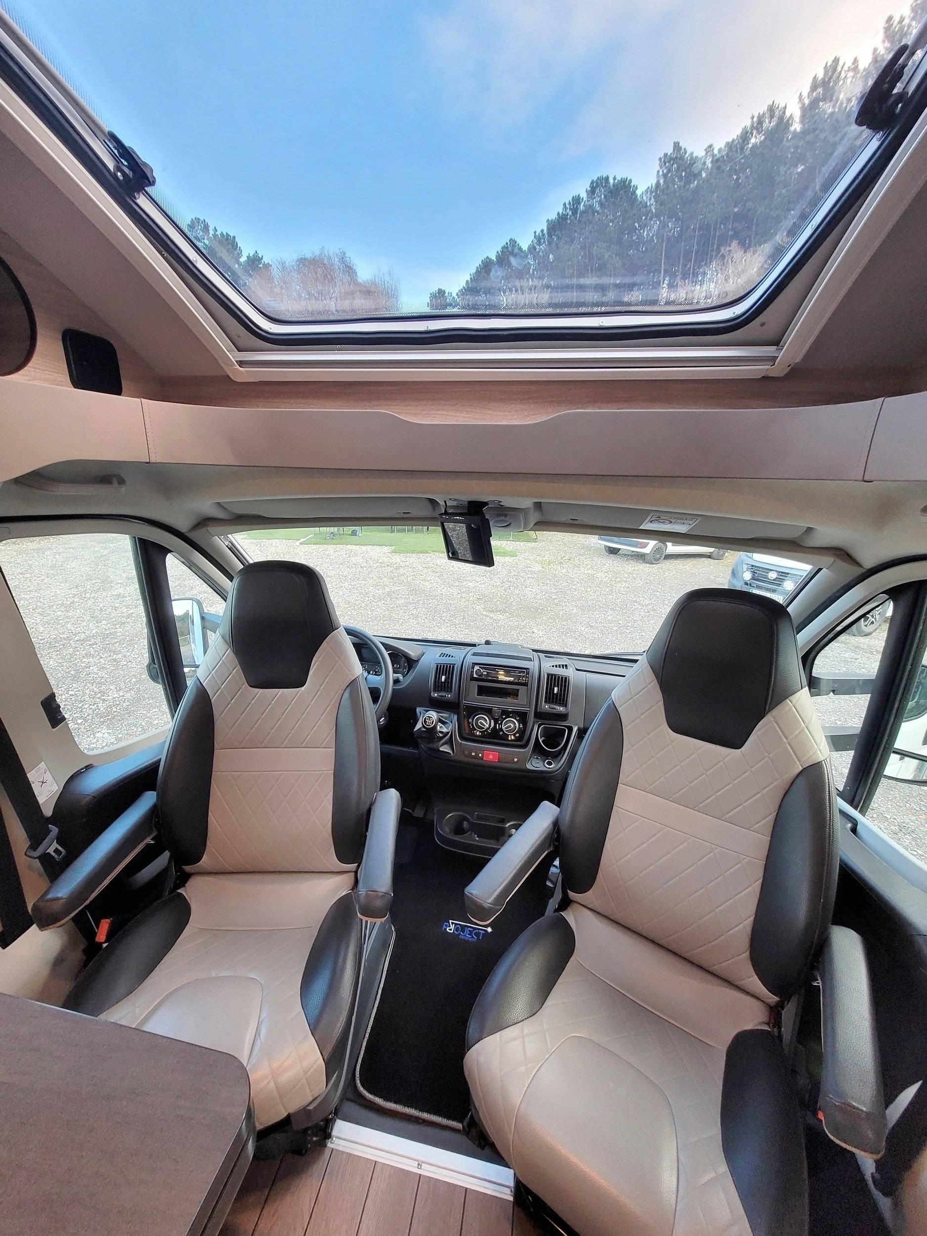 Weinsberg Carasuite 650