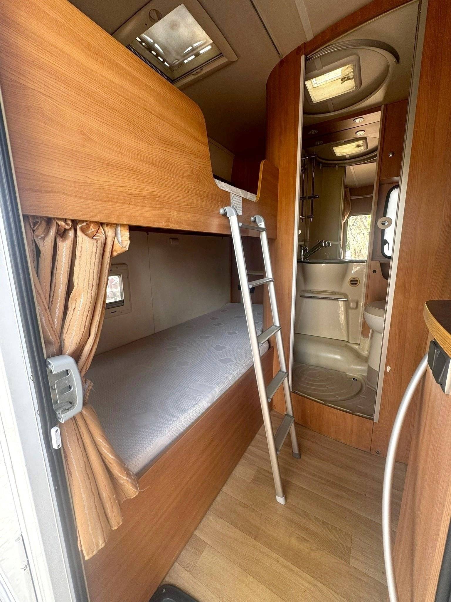 Berth Fiat 2,3 l 130 ch. - Yescapa