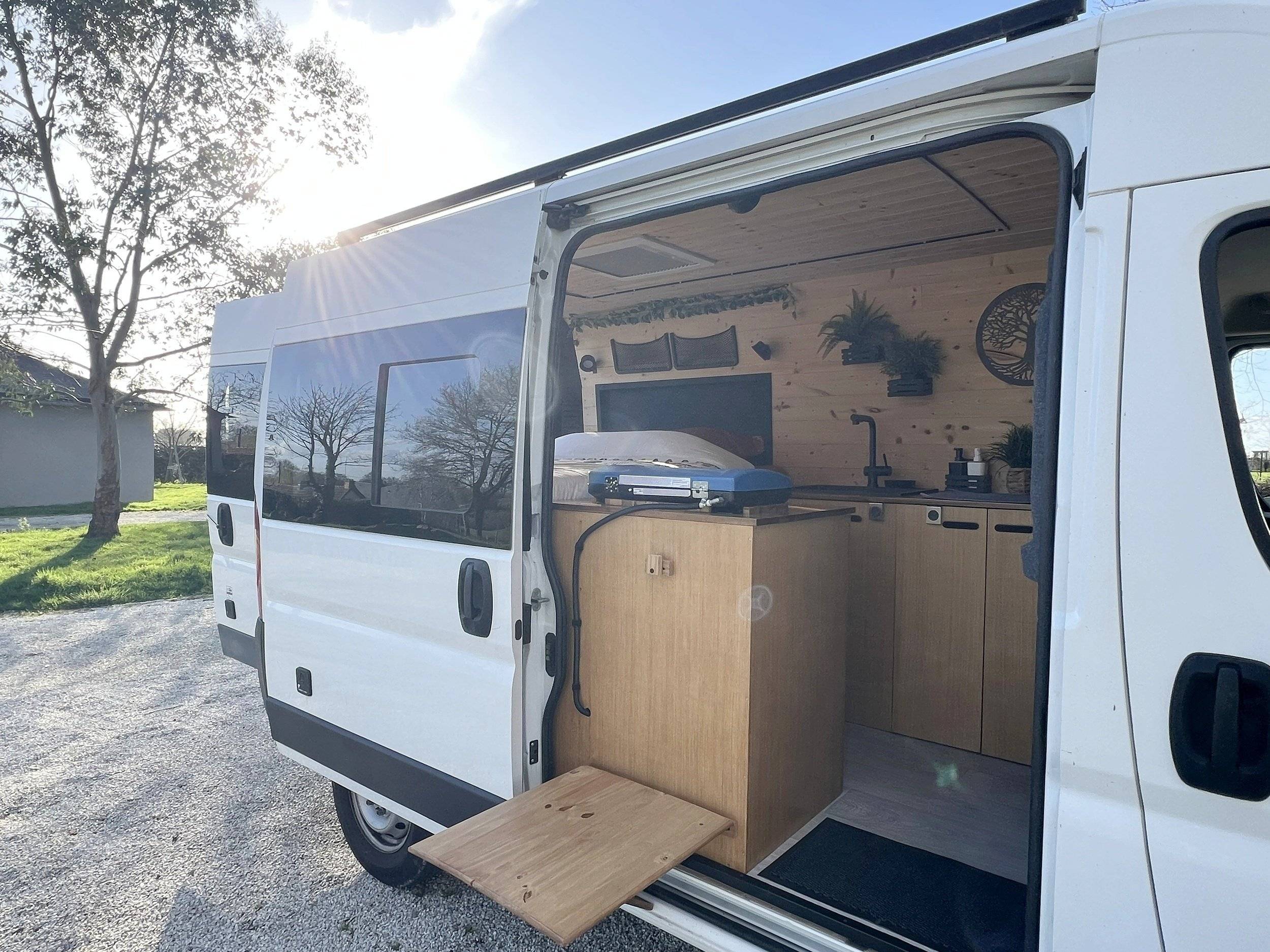 Ouest Caravaning Peugeot boxer