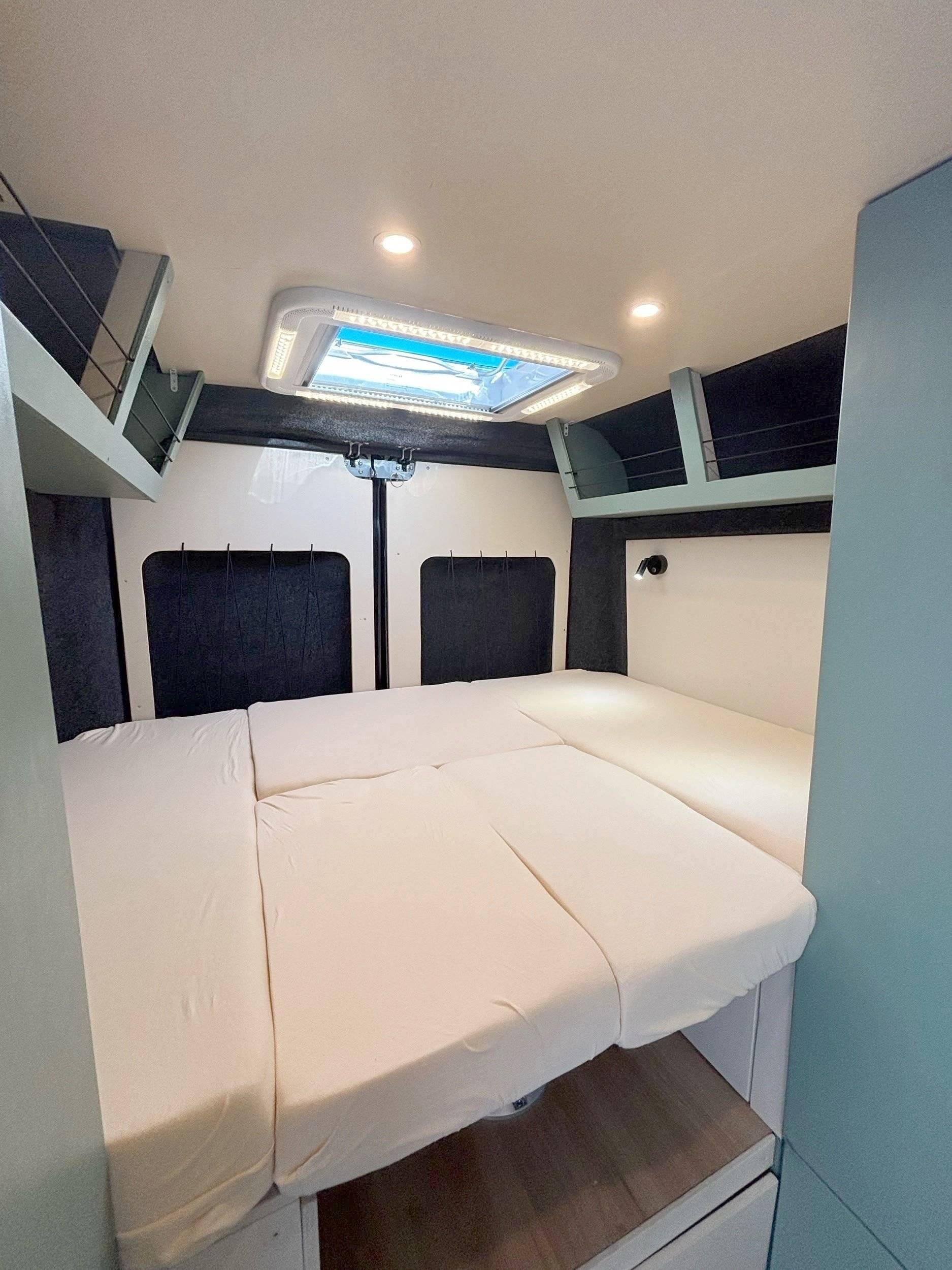 Slaapplaatsen Fiat Ducato 2,3 130 ch - Yescapa