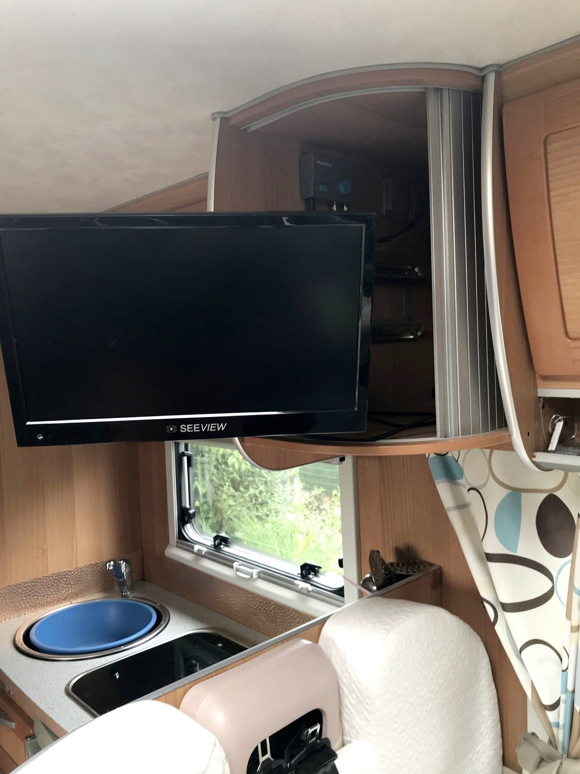 Mclouis Mclouis STEEL