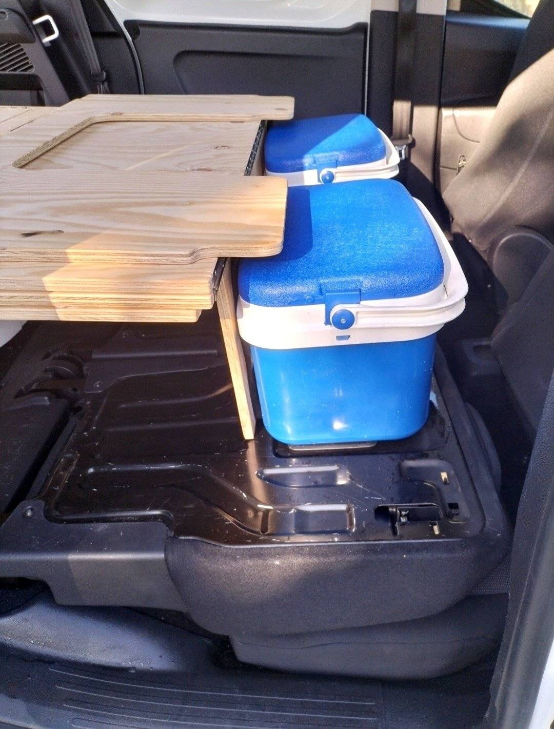 Camper Track Peugeot Rifer