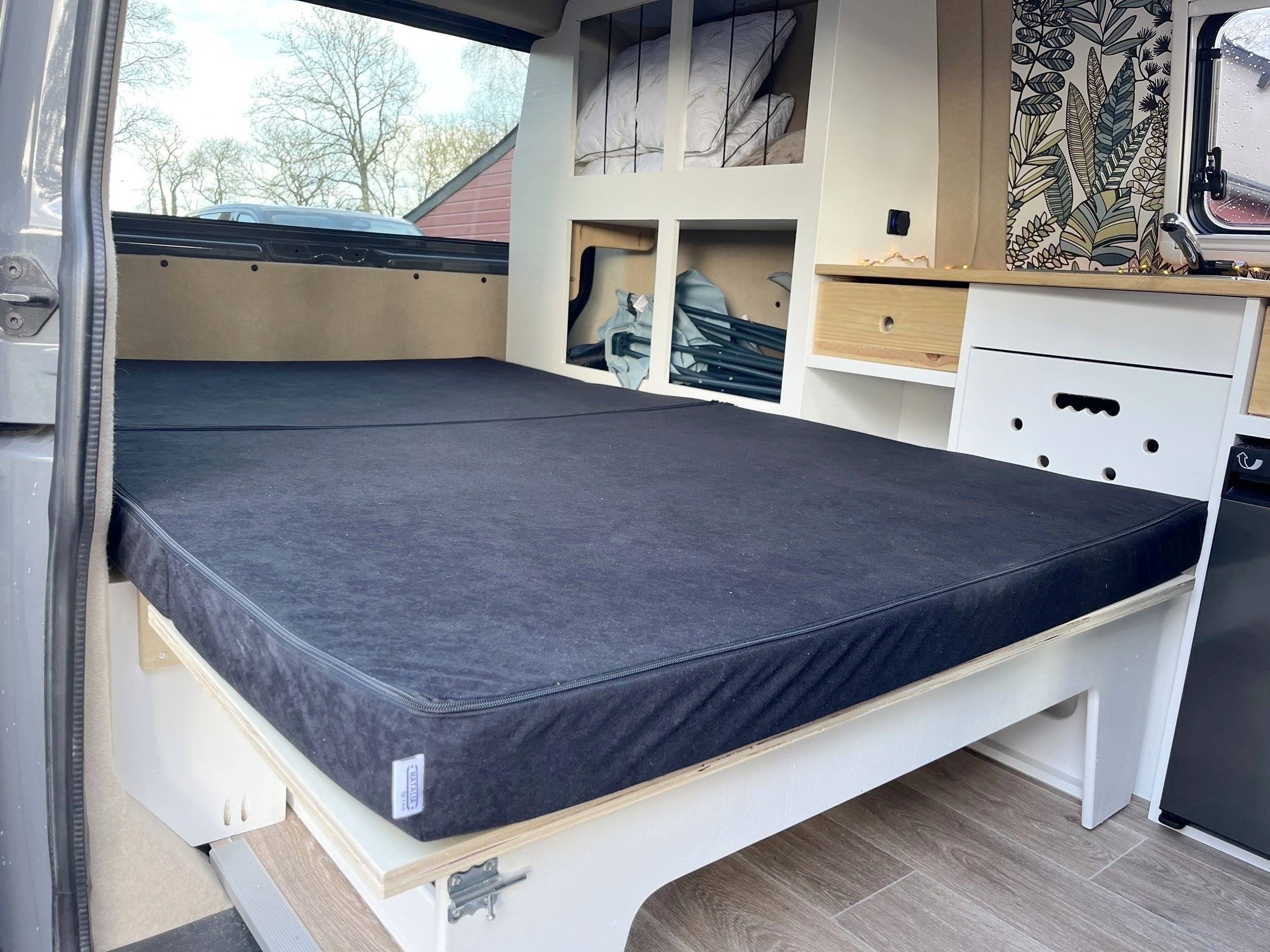 Volkswagen T6 2 l TDI 150 ch