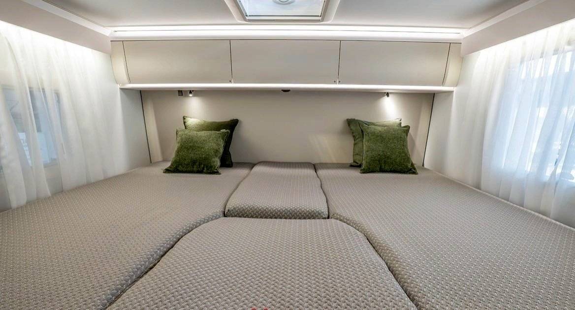 Adria Adria Matrix Axess 650 DC