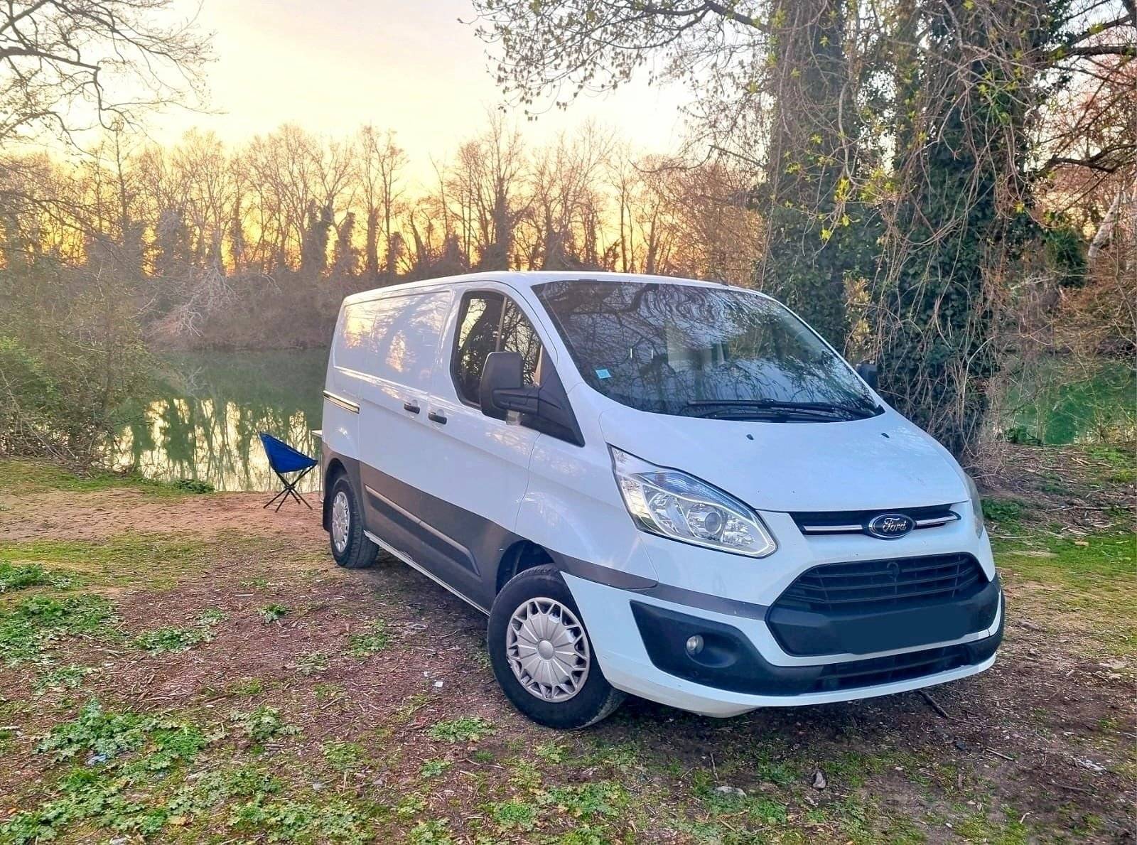 Ford Custom 2,2 l 125 ch