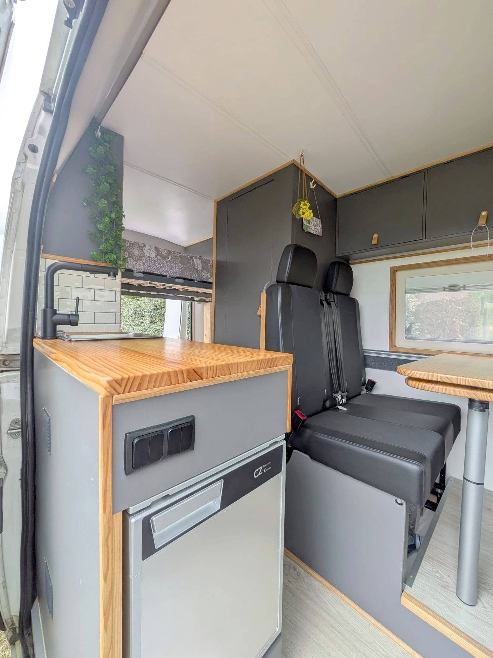 Peugeot Boxer 2,0 l 130 ch