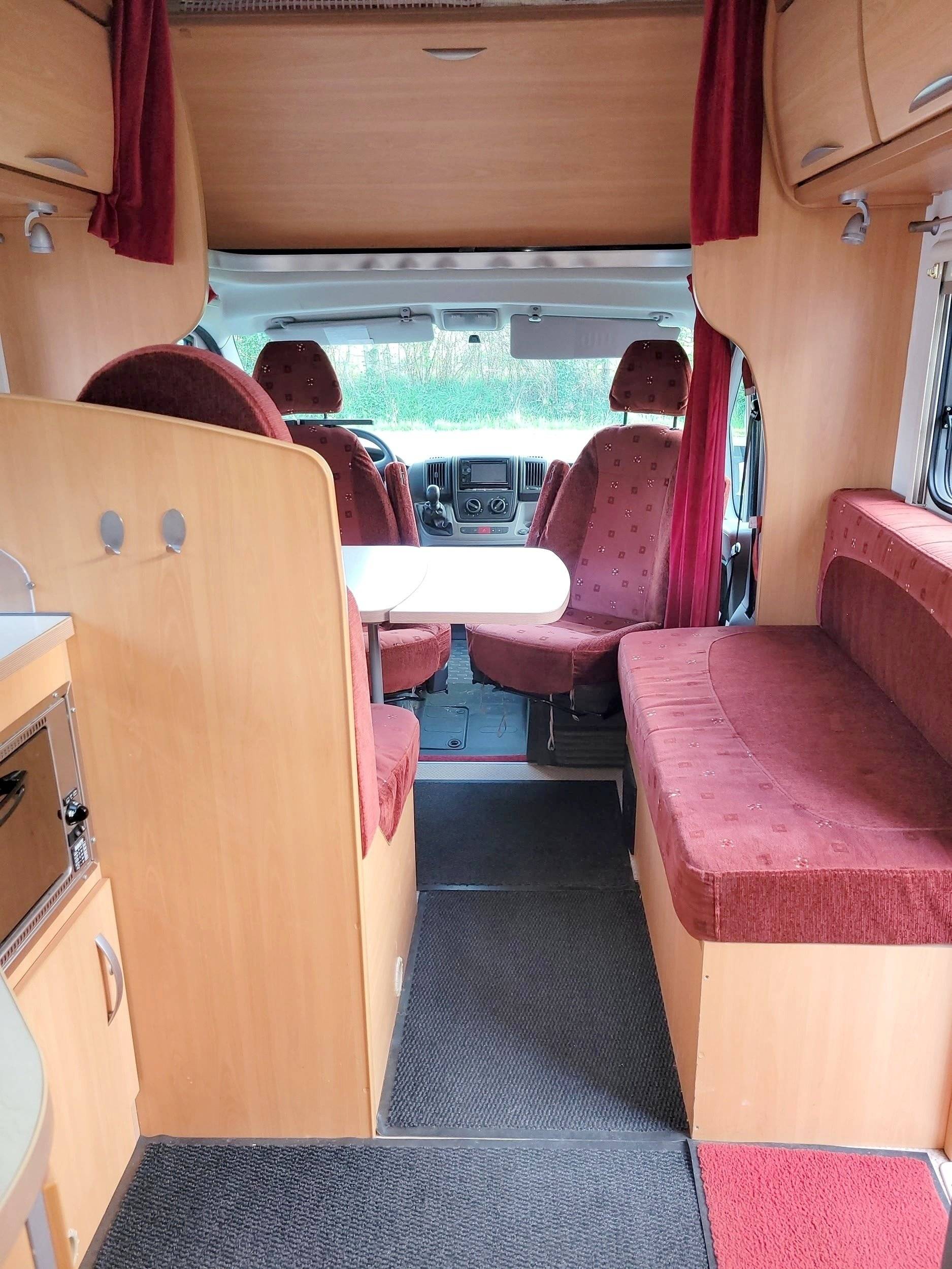 Pilote Aventura A710