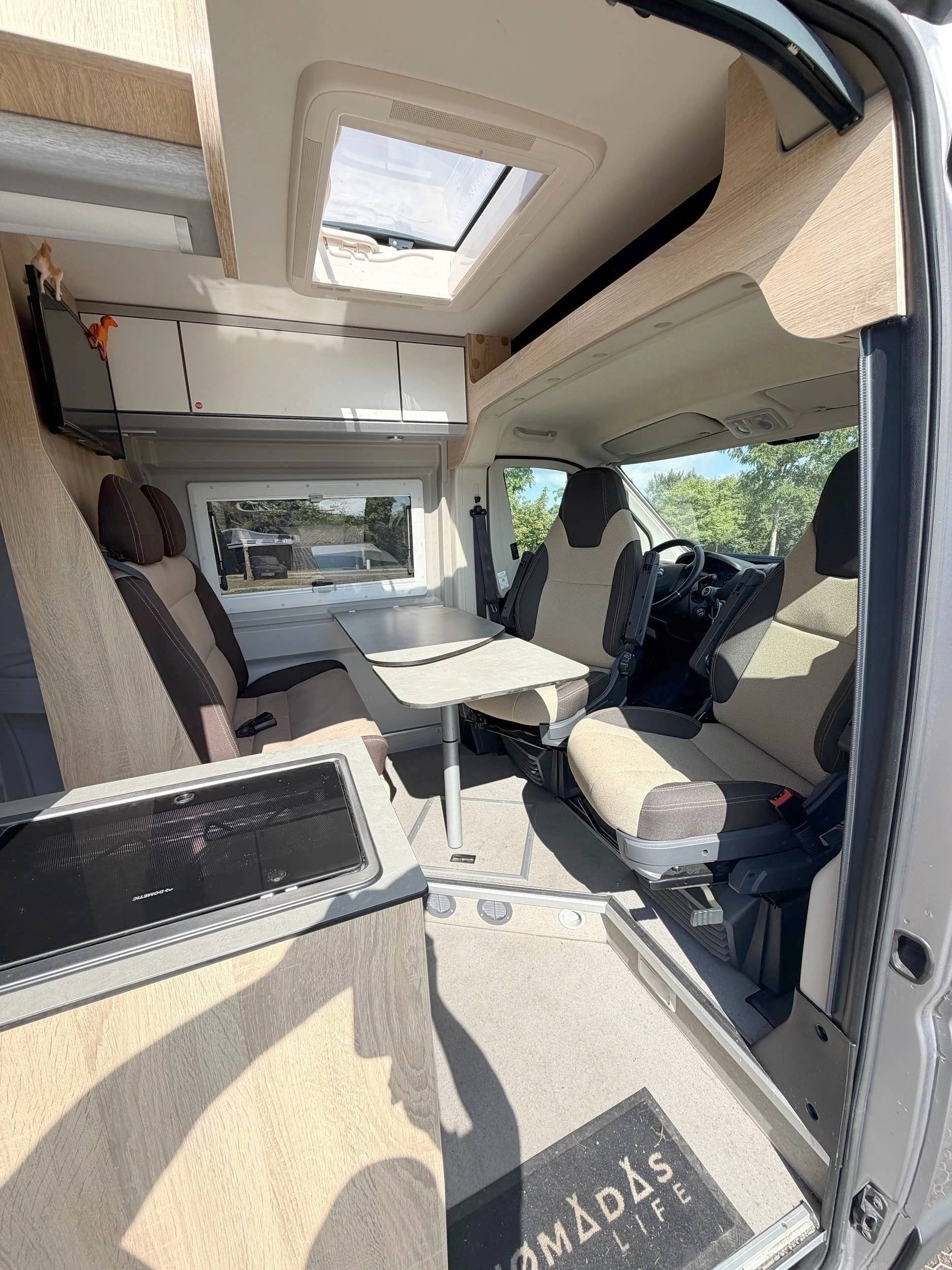 Comedor Citroën - Yescapa