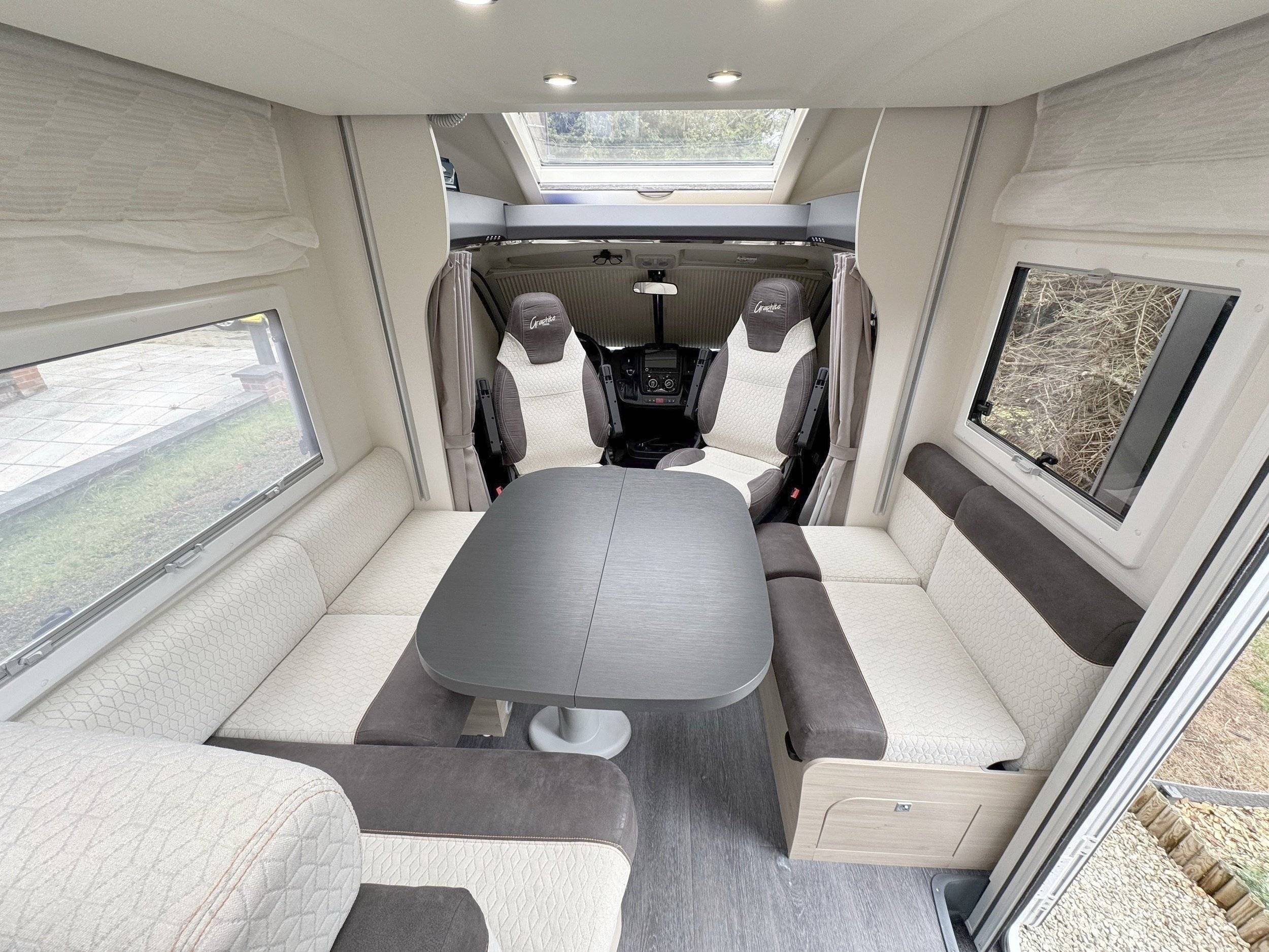 Coin repas Fiat Ducato 2,3 l Al-Ko 160 ch. - Yescapa