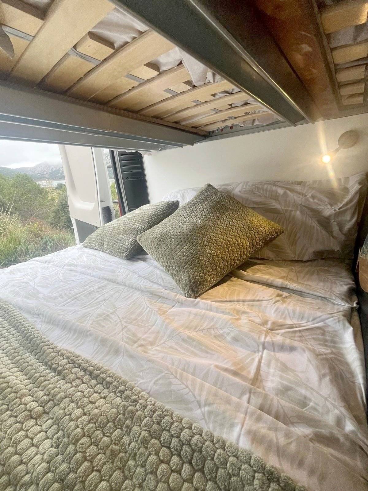 Berth Citroën Citroën jumper - Yescapa