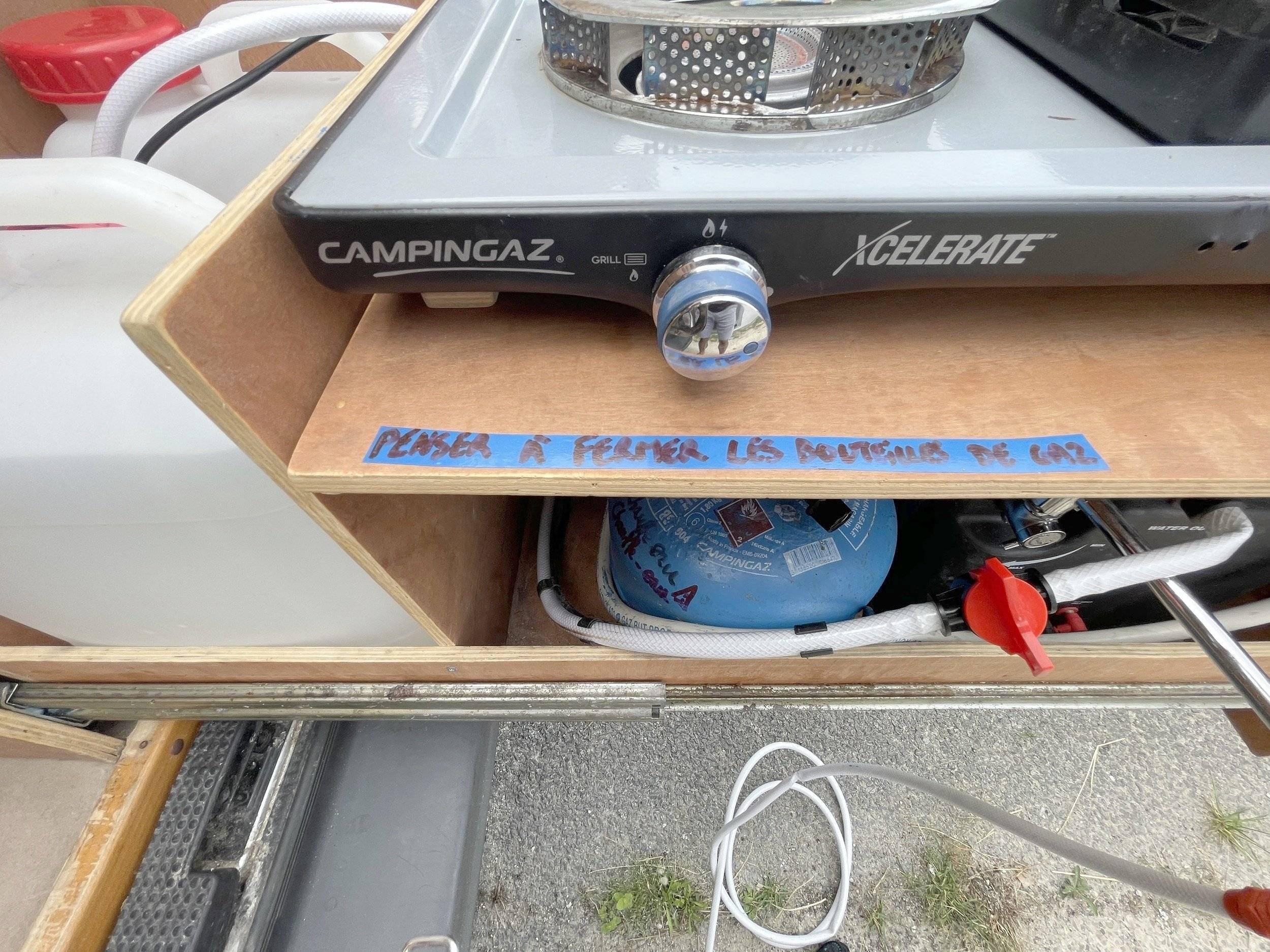 C'est moi Trafic 2,0 l dCi 115 ch