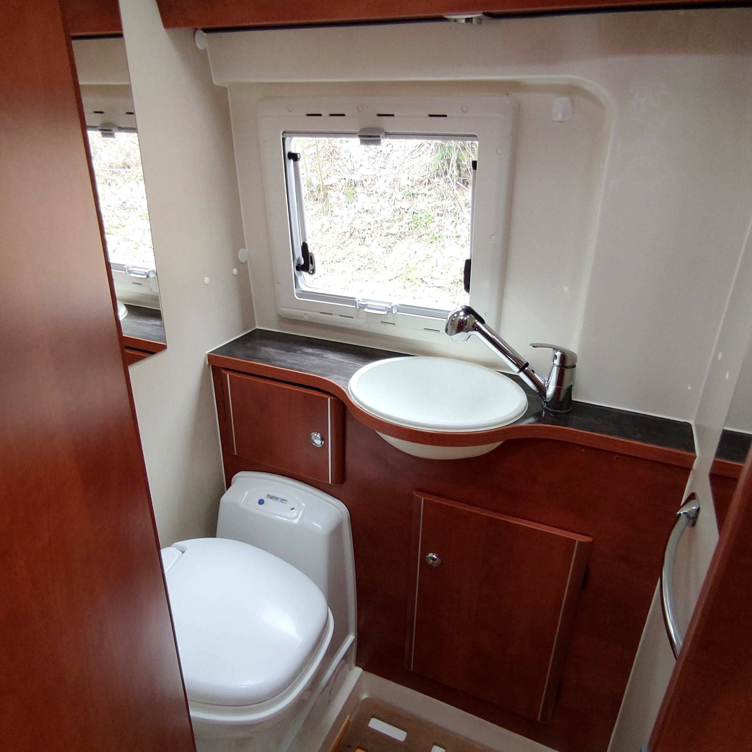 Font Vendôme Leader Camp