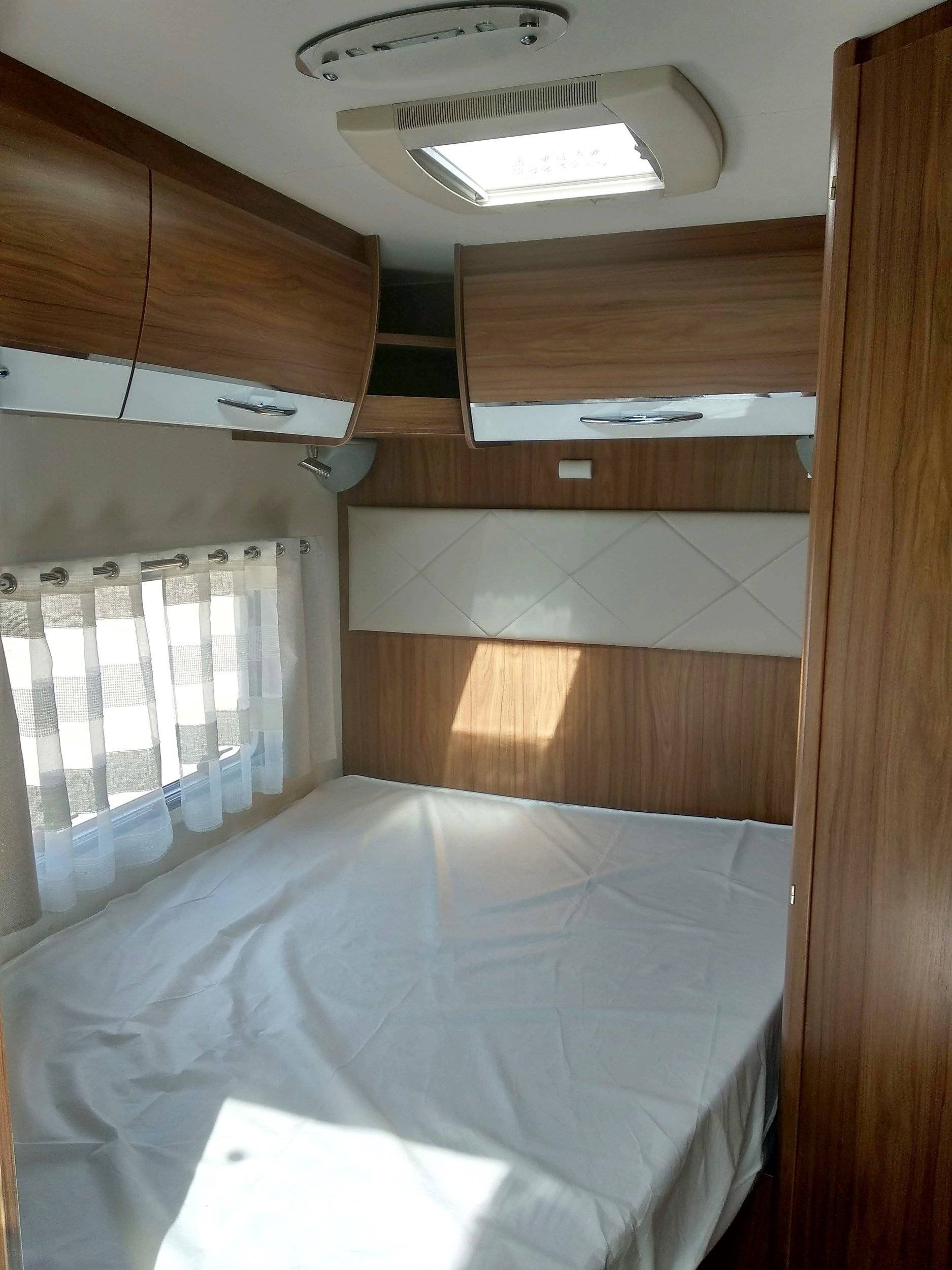 Plazas en cama Fiat 2,3 l 130 ch - Yescapa