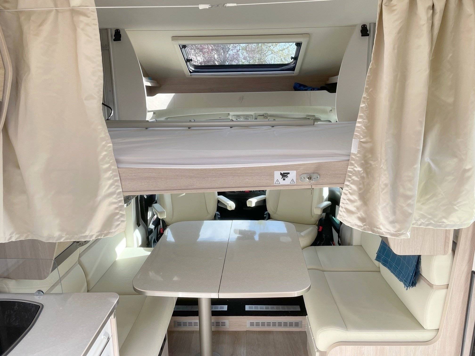 Rapido Rapido 7096 F