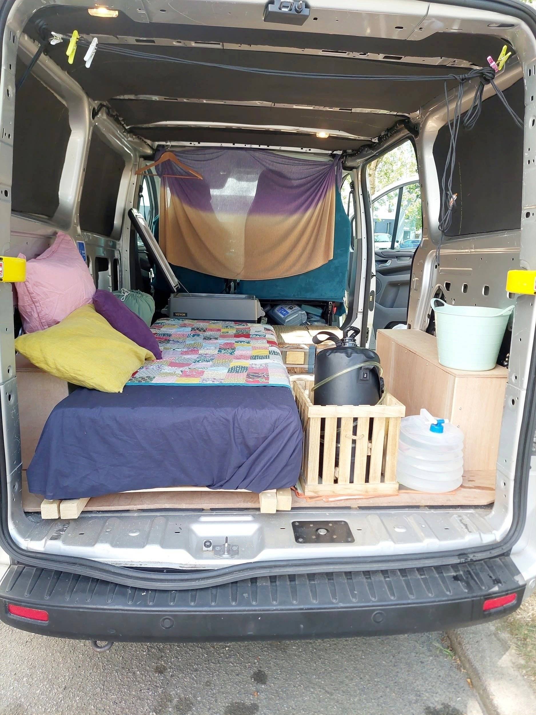 Ford Custom 2,0 l 130 ch