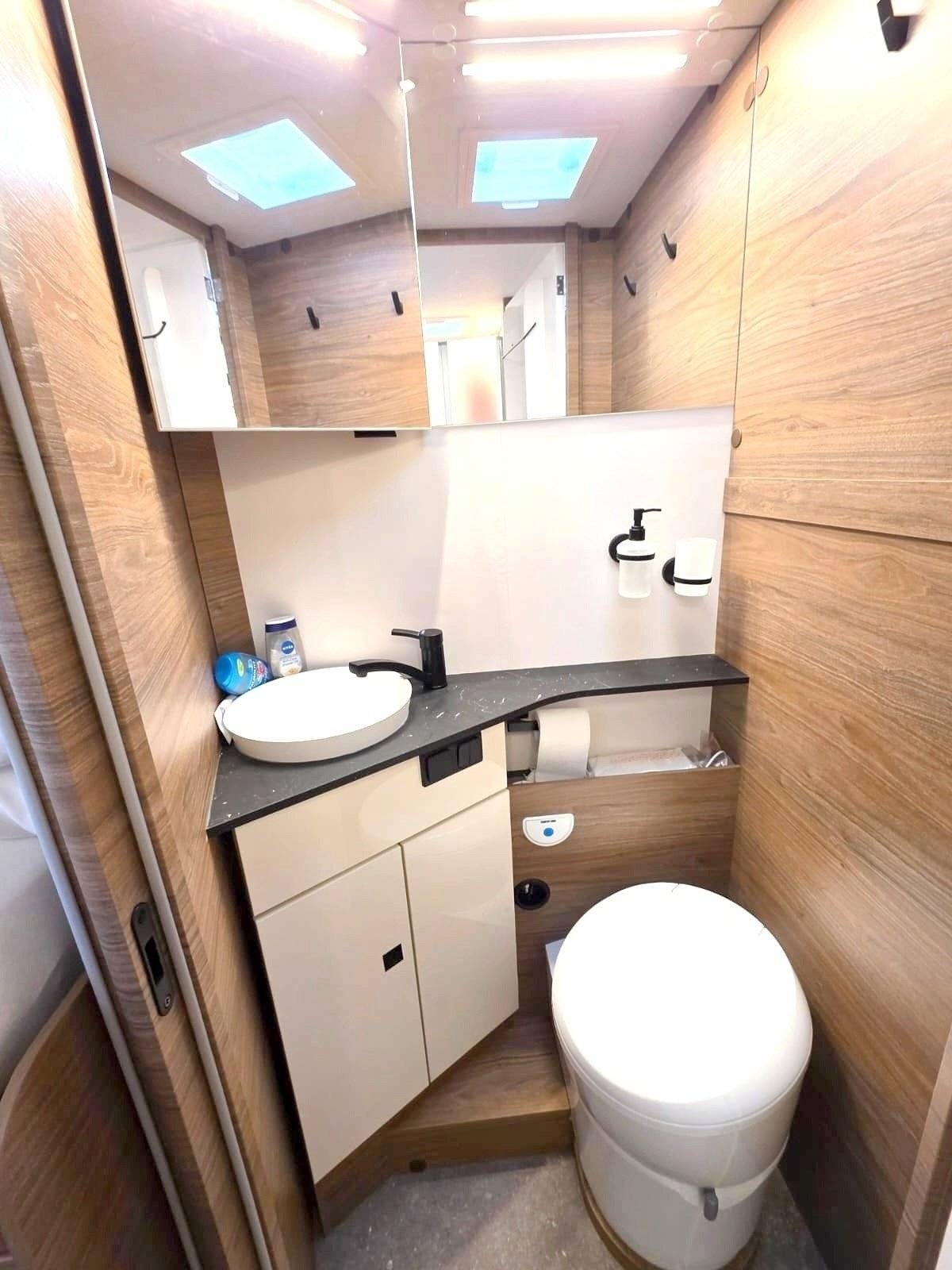 Corigon Advaced by hymer T 750 LS 