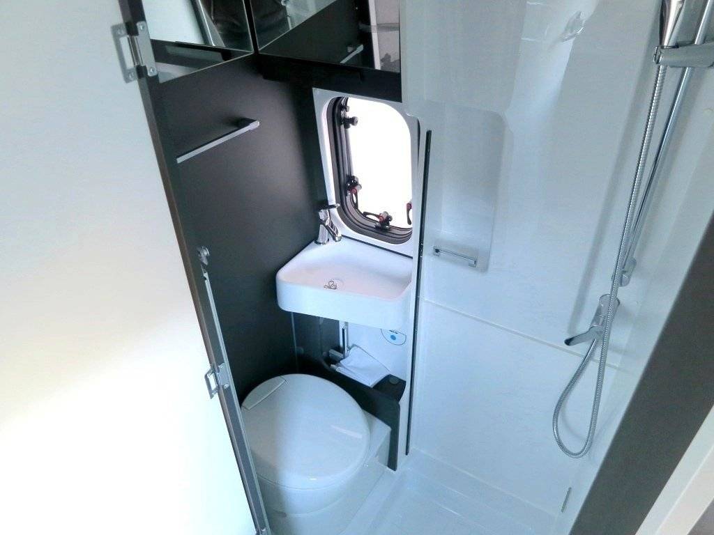 Mclouis MENFYS VAN 3 MAXI S-LINE (1)