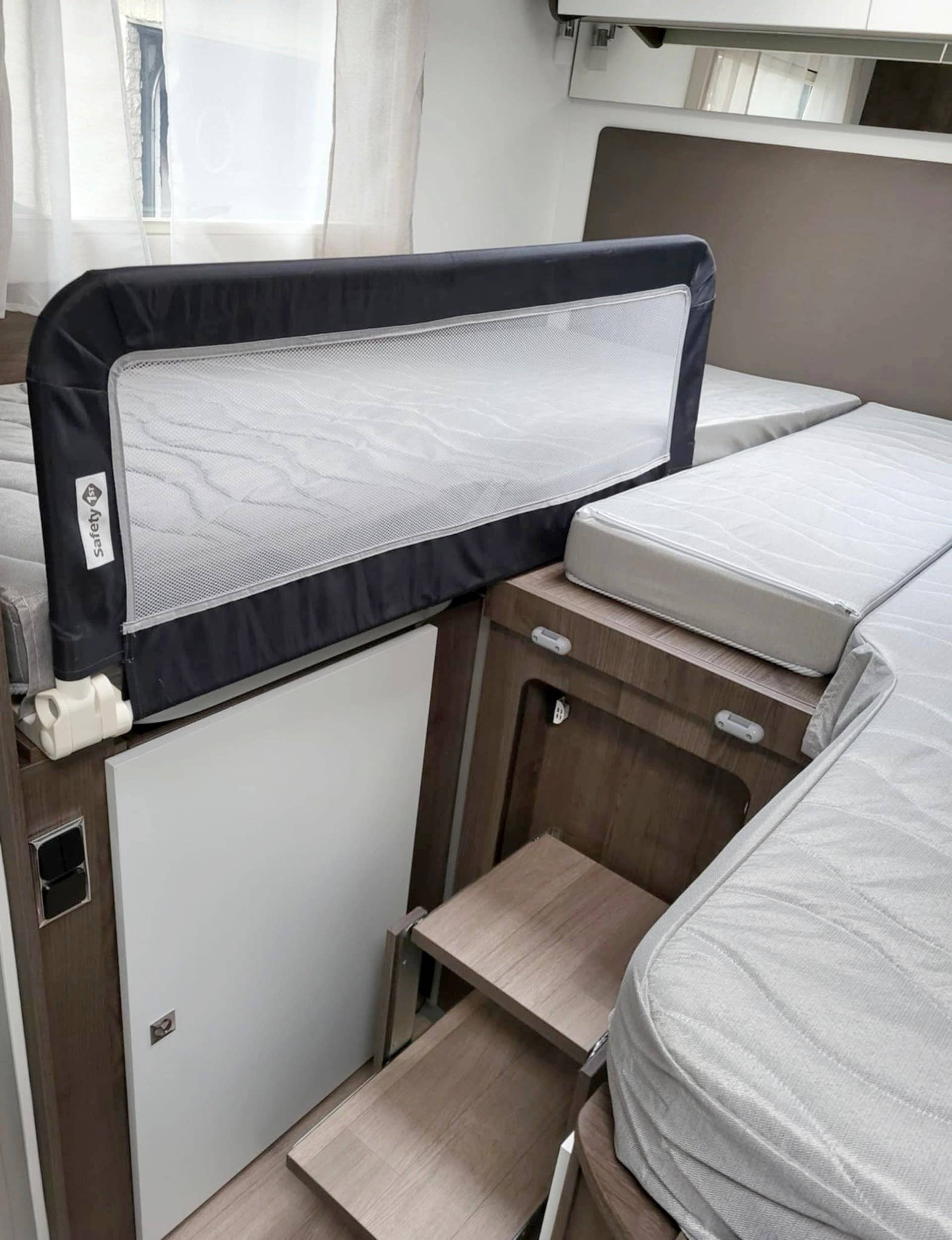 Benimar Cocoon 463 automaat