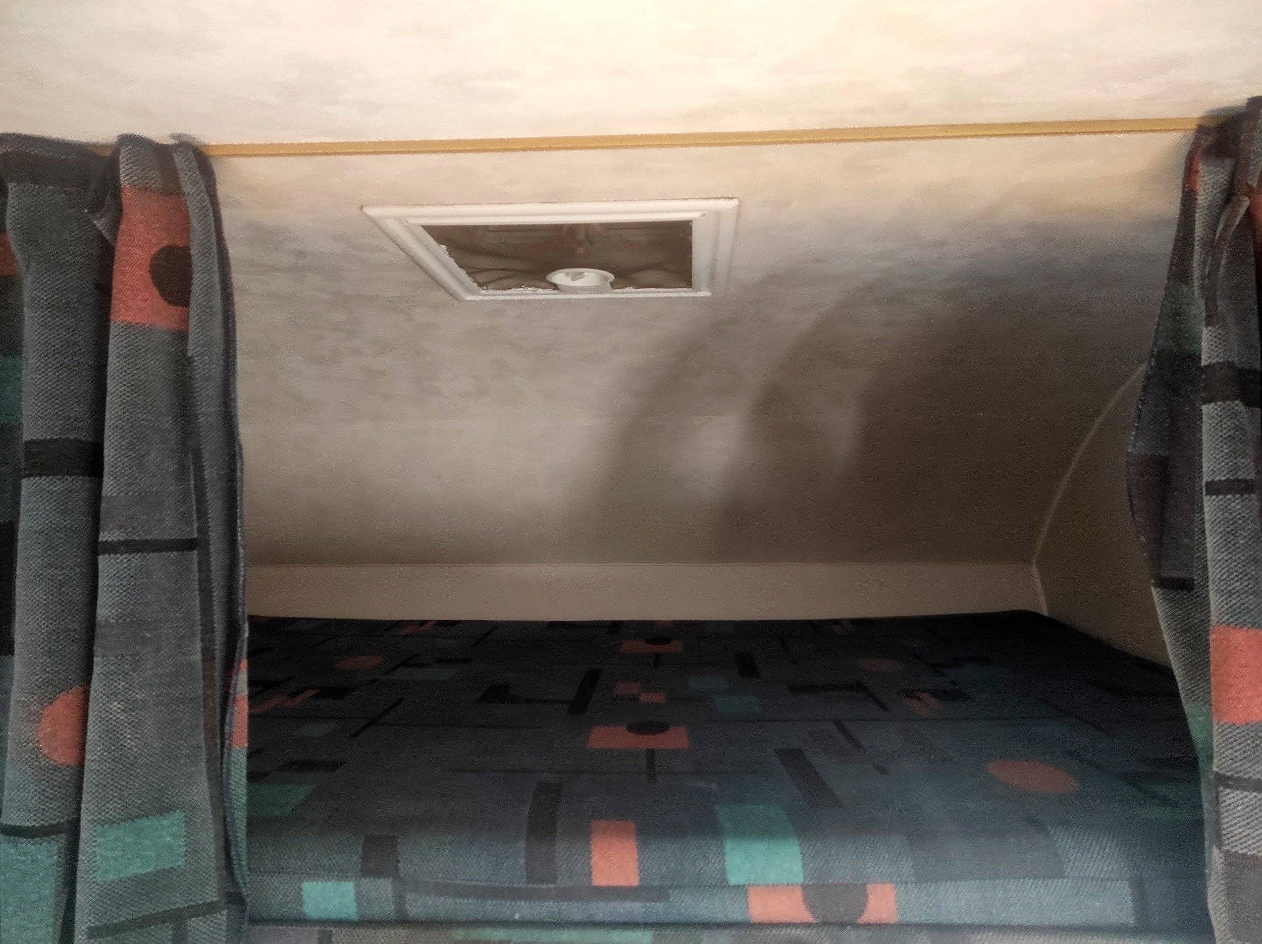 Berth Fiat Fiat ducato - Yescapa