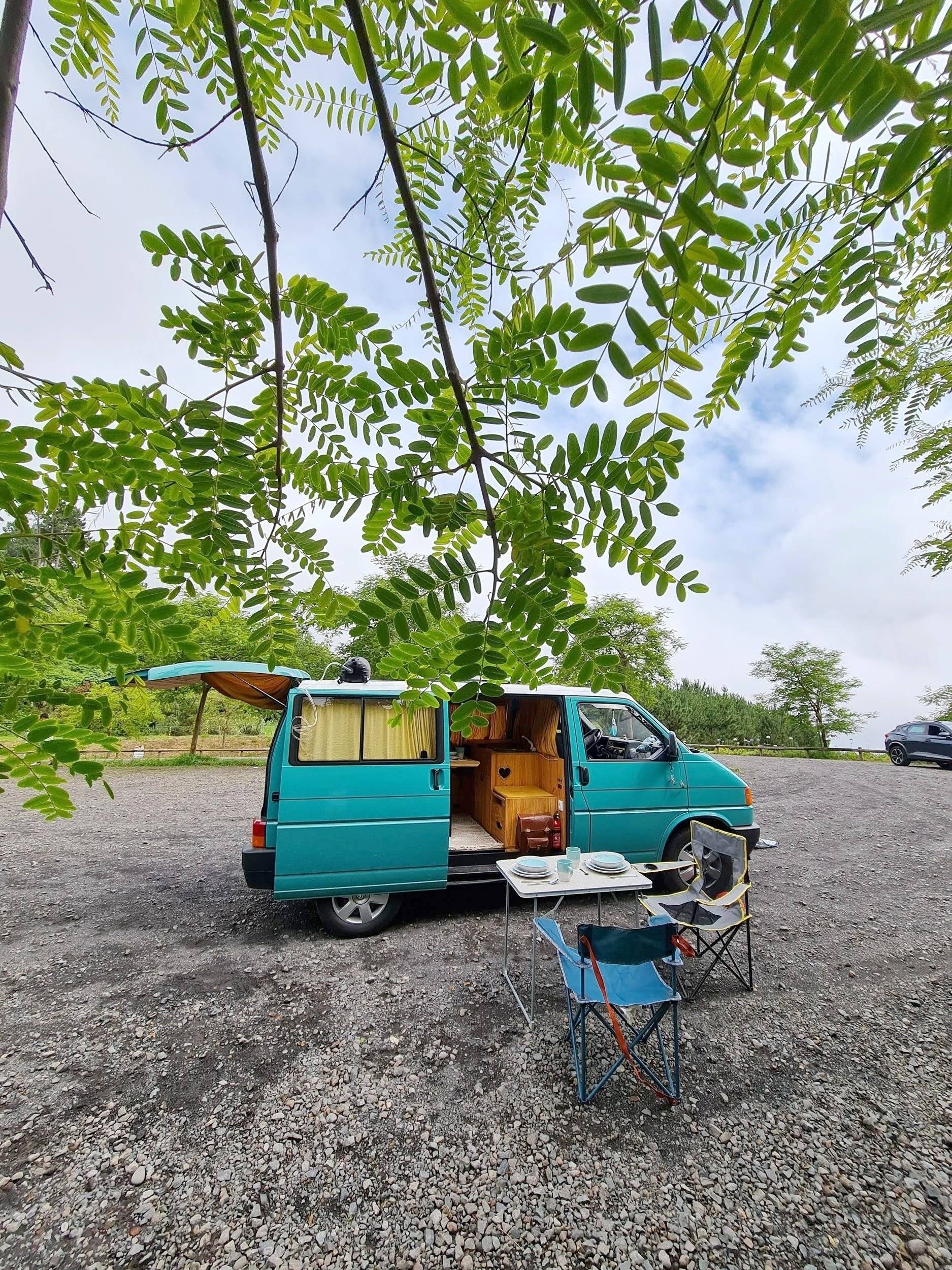 Volkswagen Transporter T4 2.4D