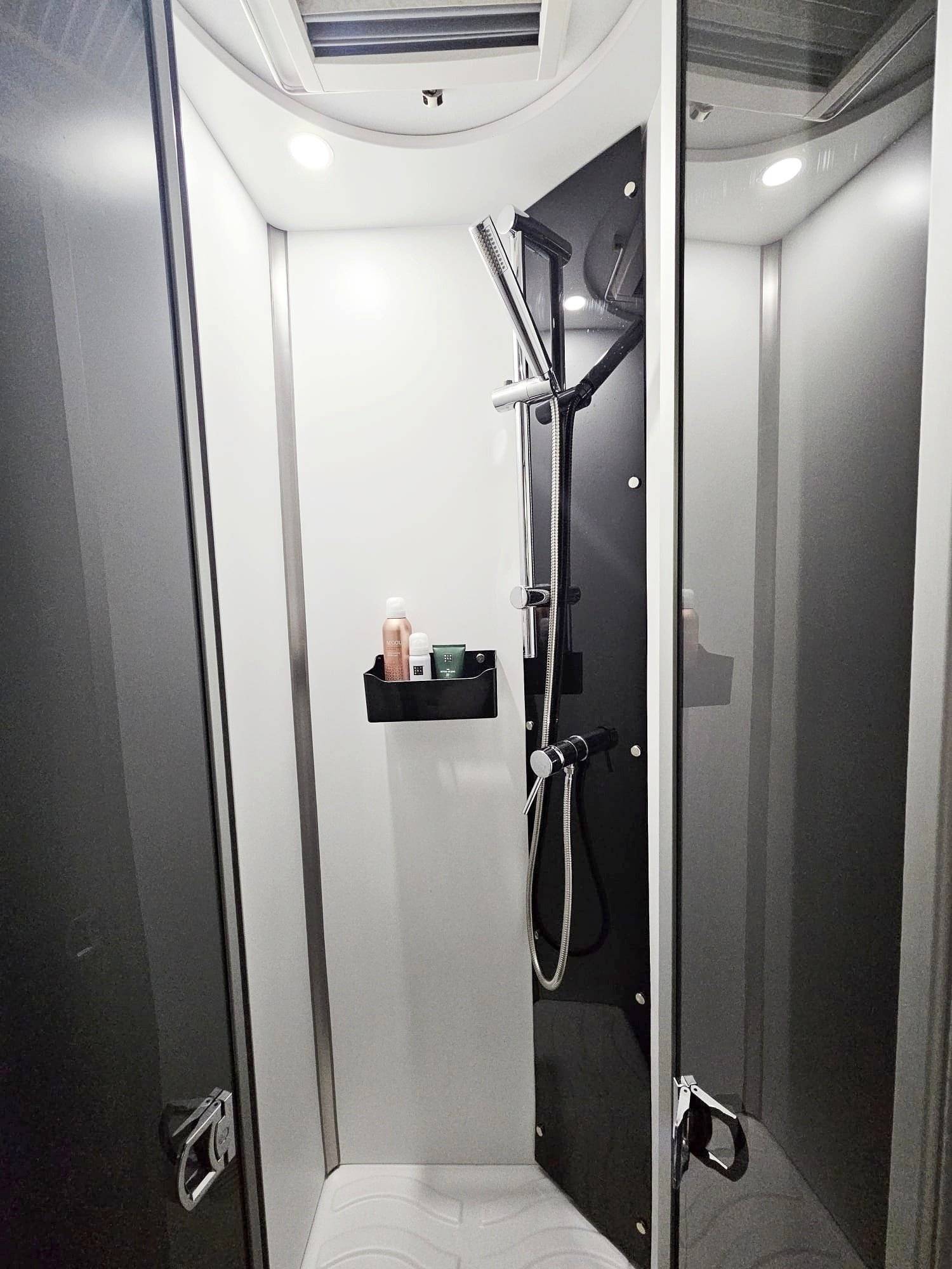 Benimar cocoon 463 Transit 2,0 l 170 ch