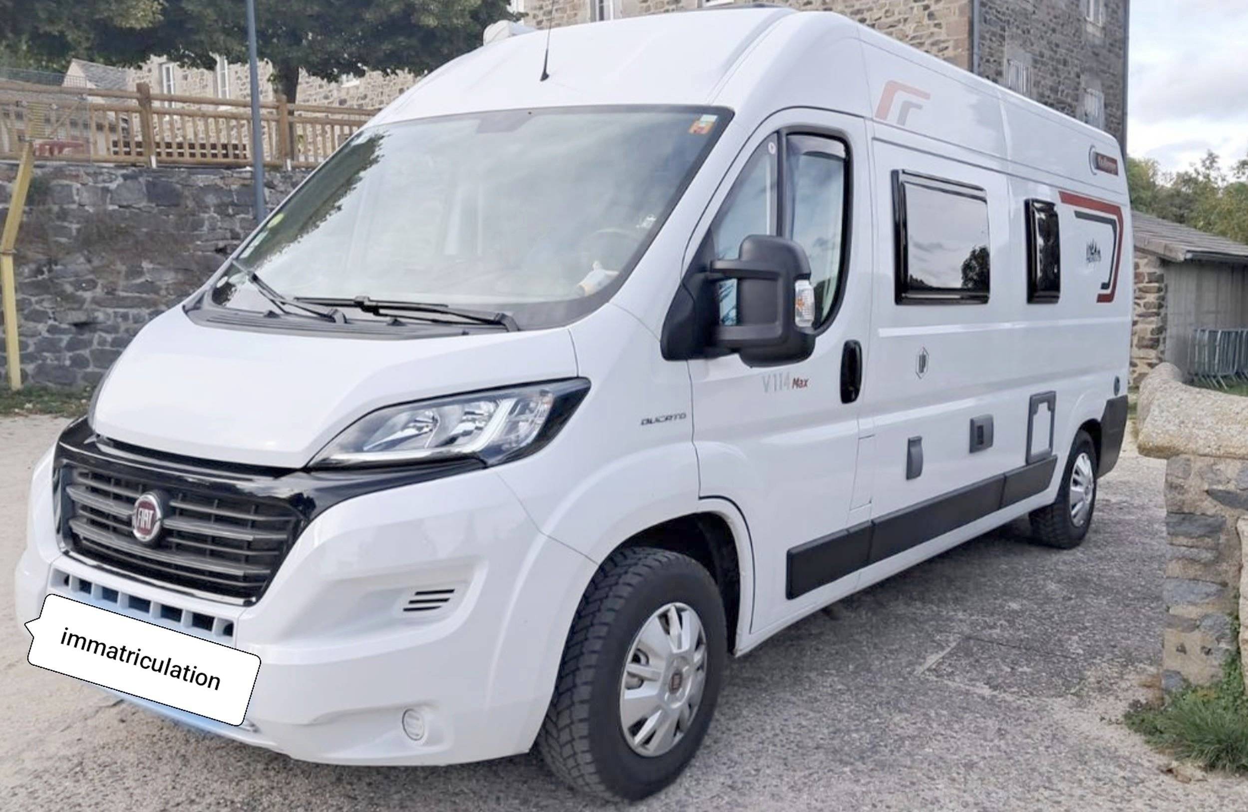 Vue avant de 3/4 Fiat Ducato 2,3 l 140ch - Yescapa