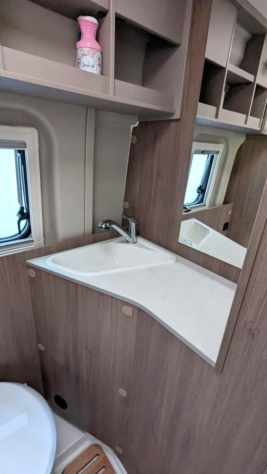 Carado Boxer 2,2l HDI 100 Ch