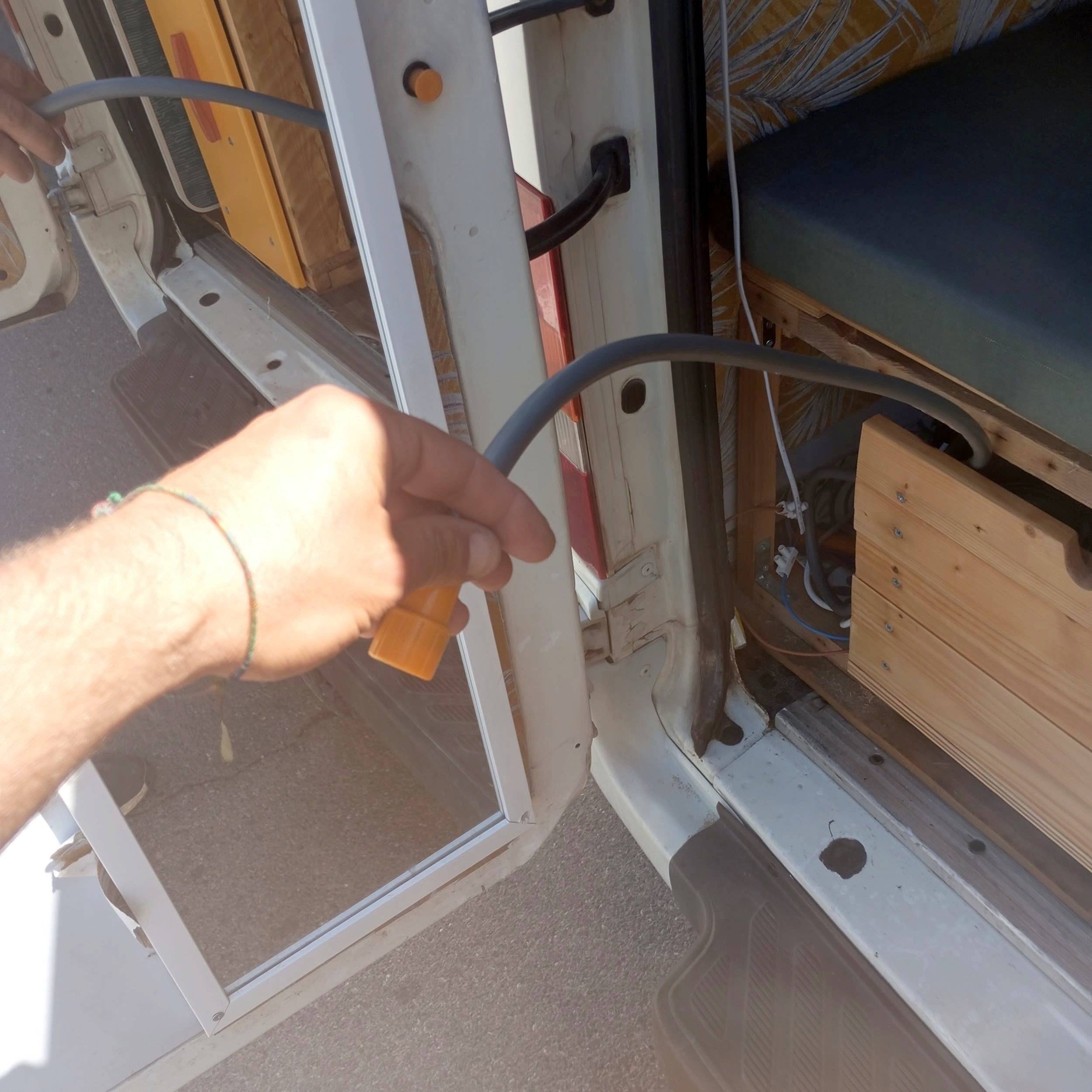 Ford Transit 2,5 l TDCi 140 ch.