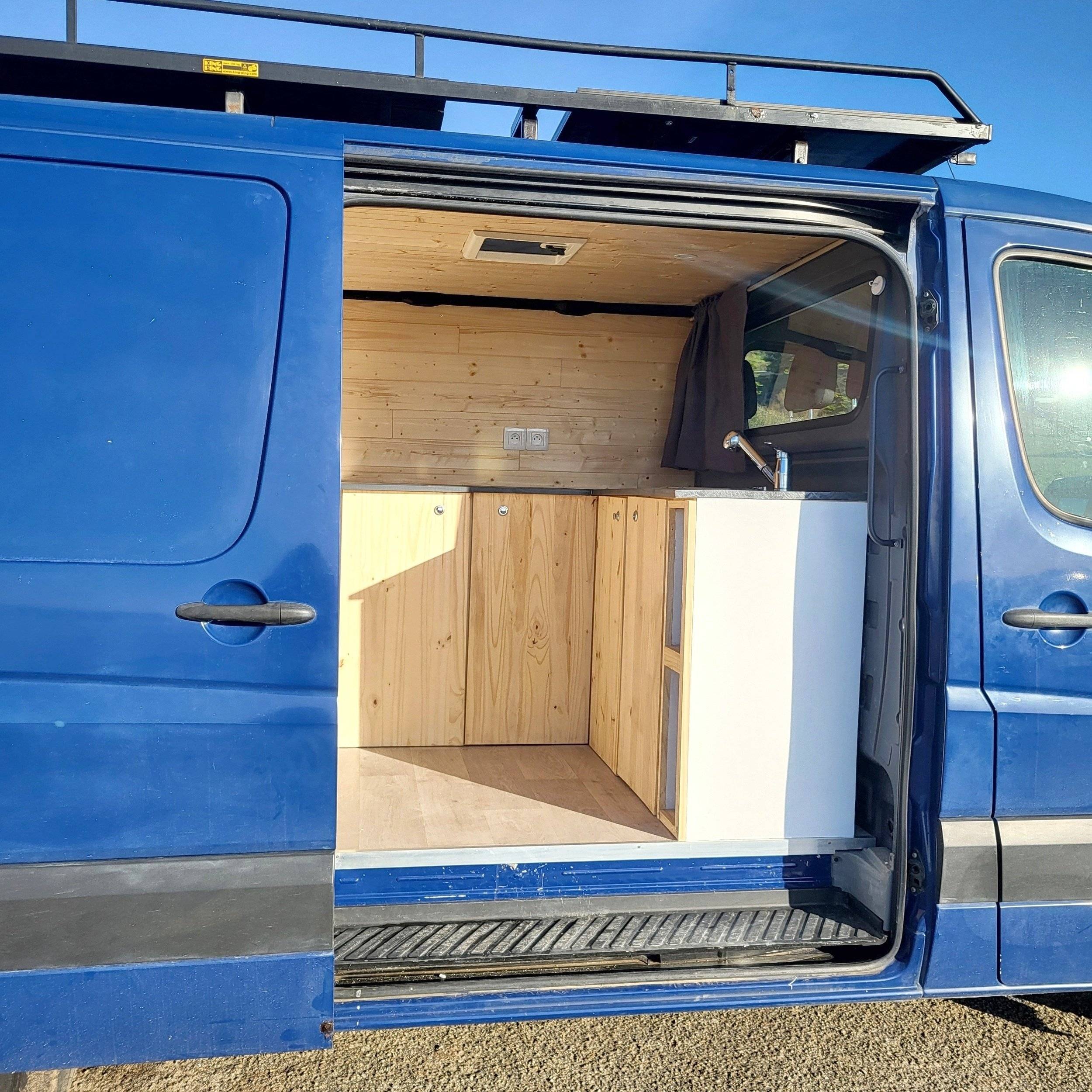 Volkswagen Crafter 2,5 TDI 136 L2H1