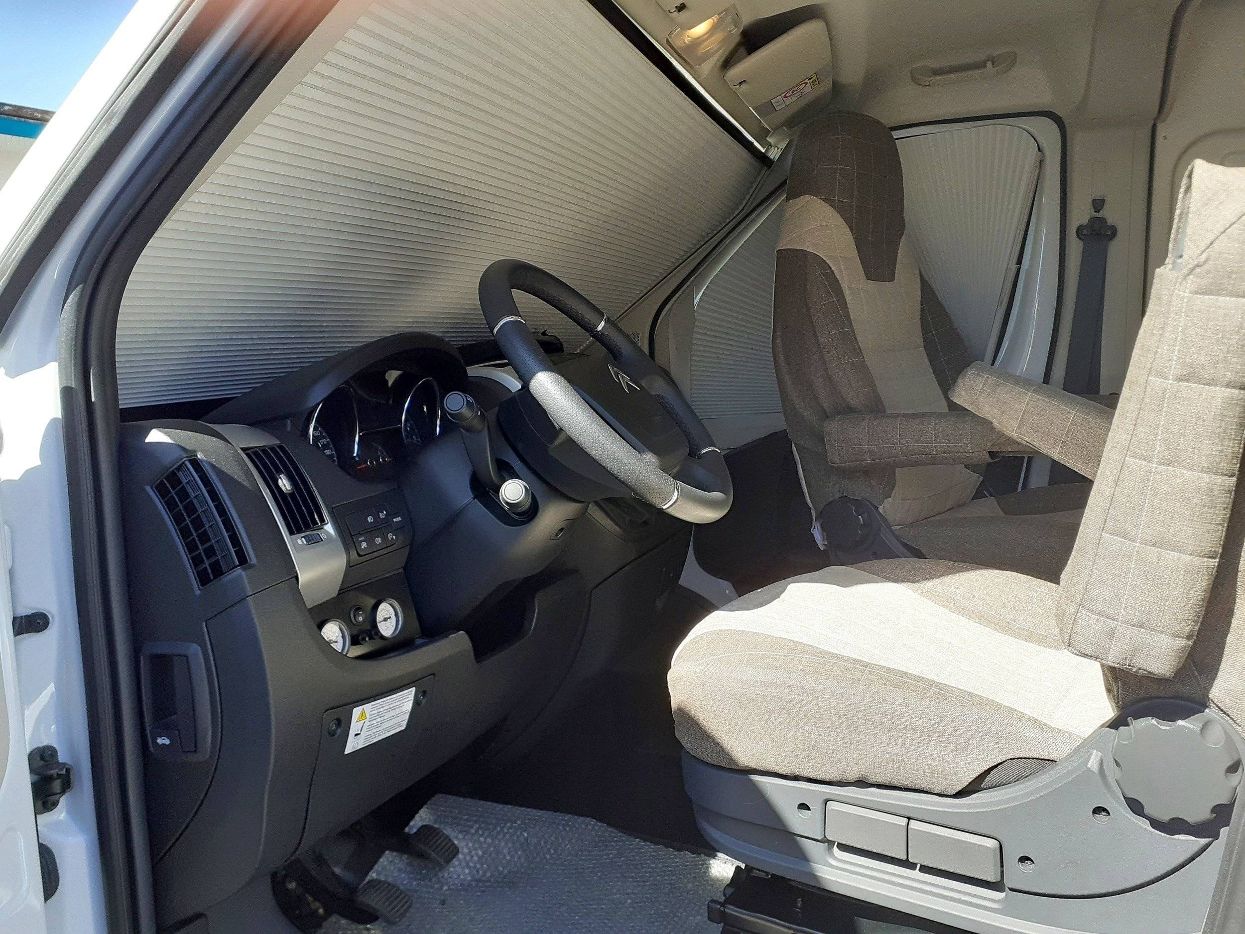 Giottiline Giotti Van 60 T Privilege by Rapidò