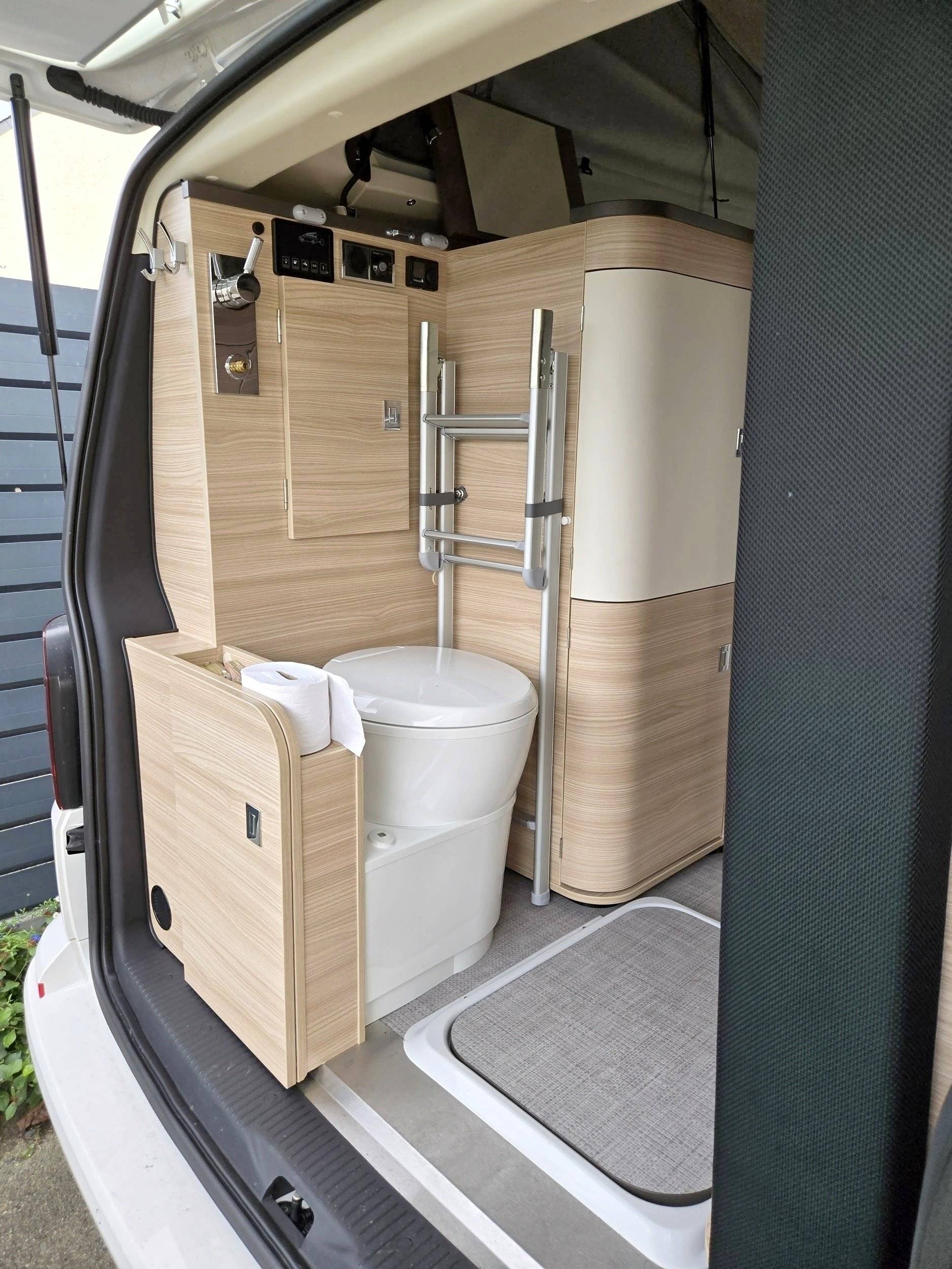 Westfalia T6 California/Westfalia