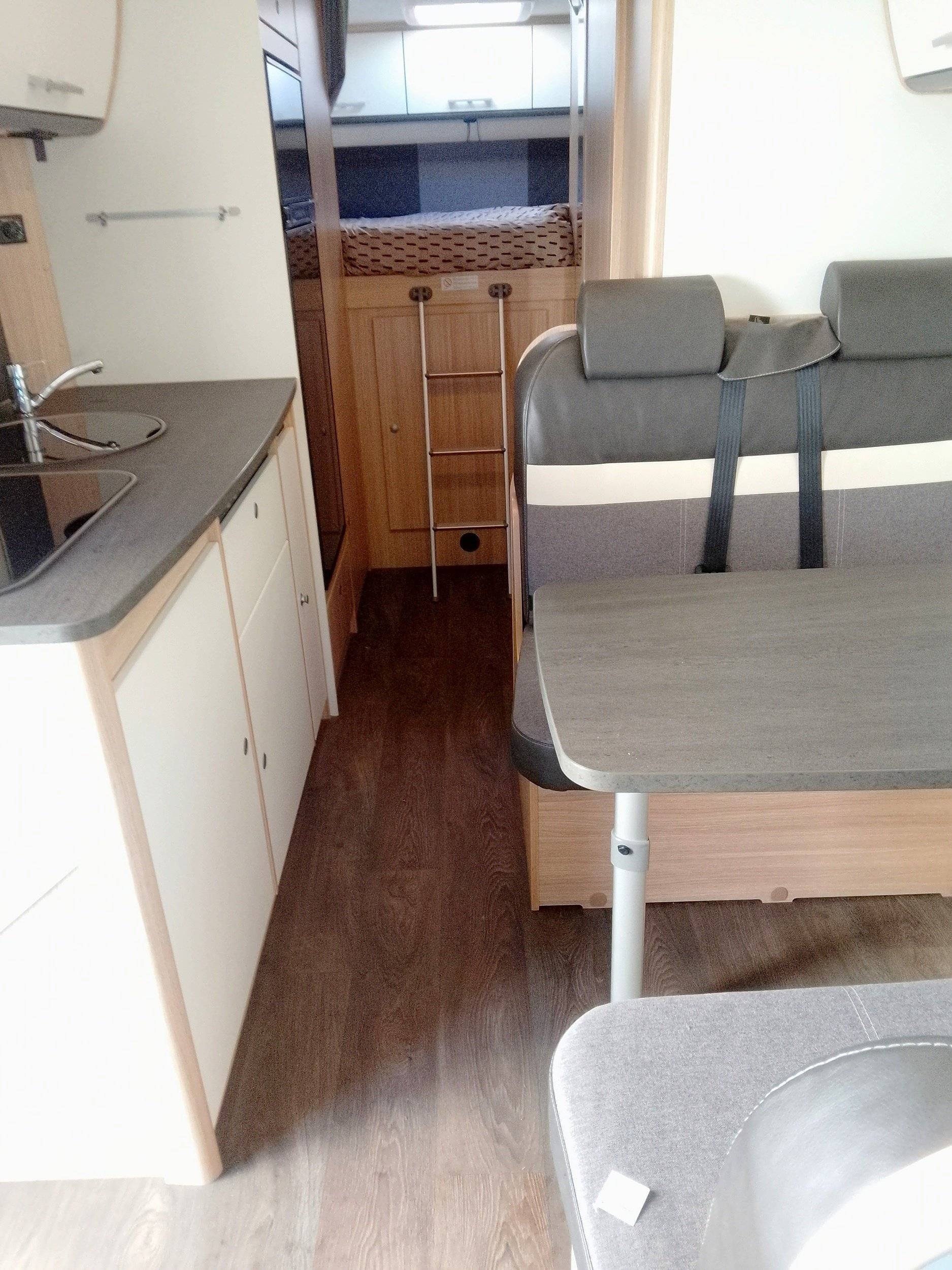 Comedor Citroën - Yescapa
