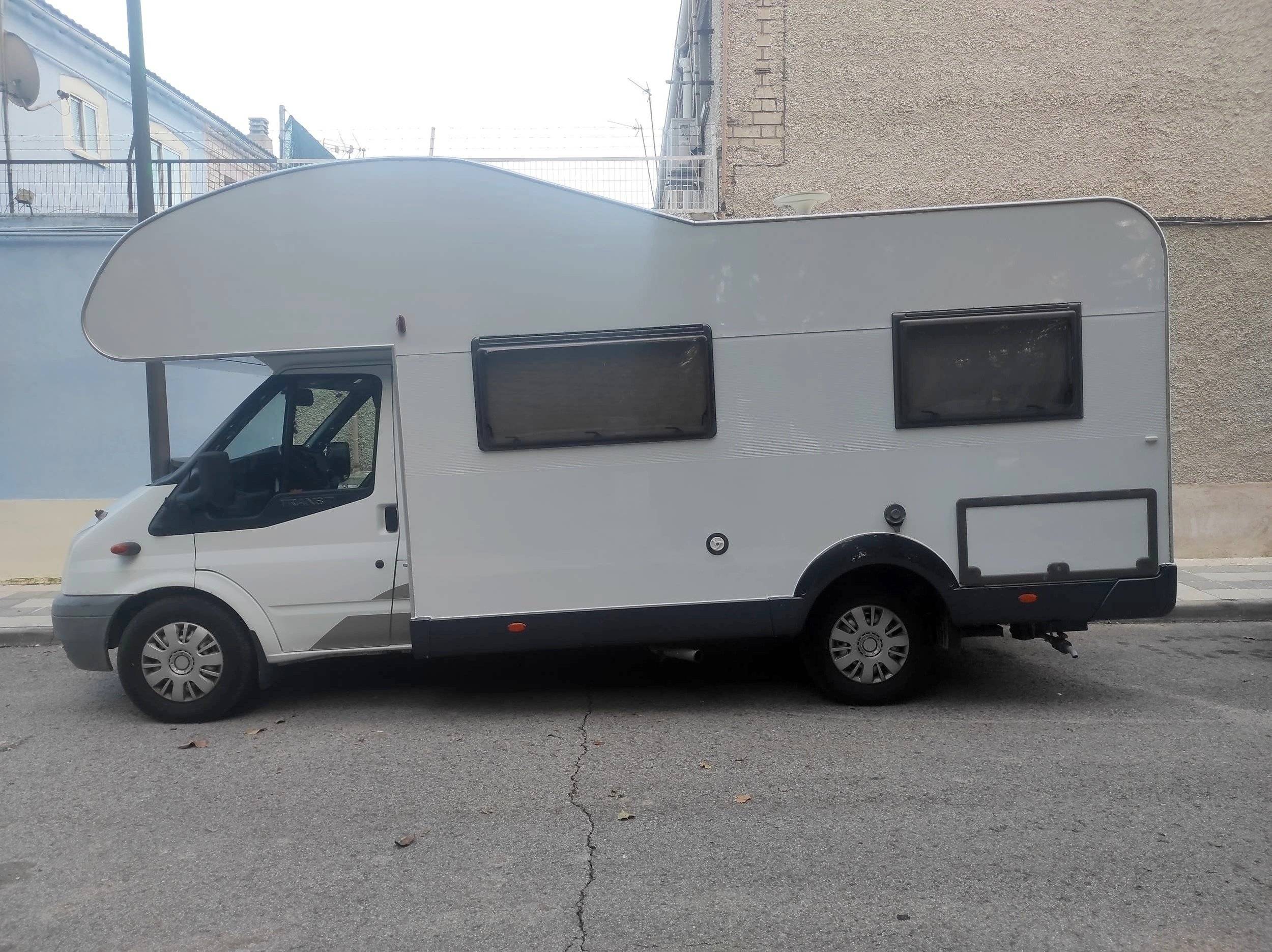 Bürstner Nexxo Family A648