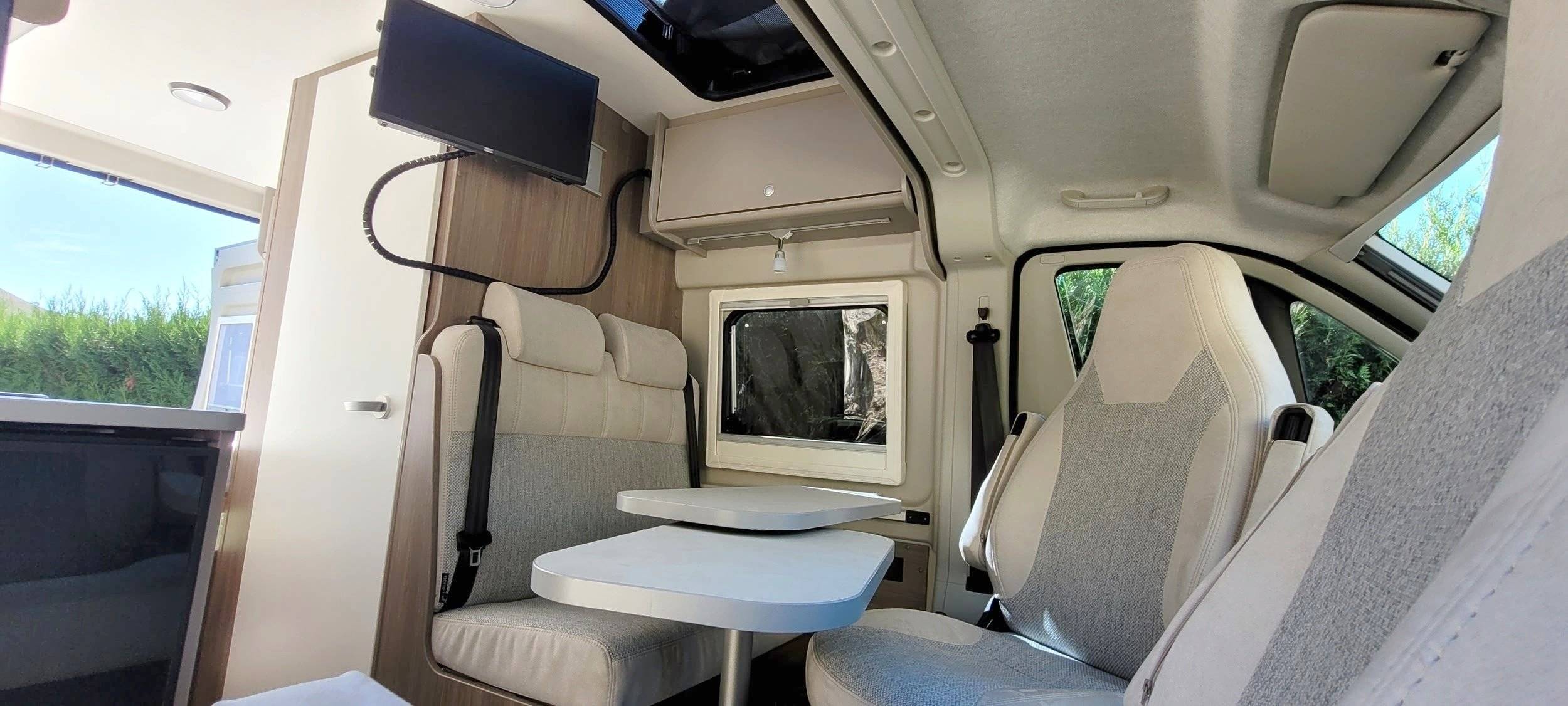 Eethoek Fiat Ducato 2,3 130 ch - Yescapa