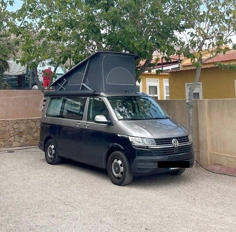 Voorkant 3/4 Volkswagen Volkswagen T6.1 California - Yescapa