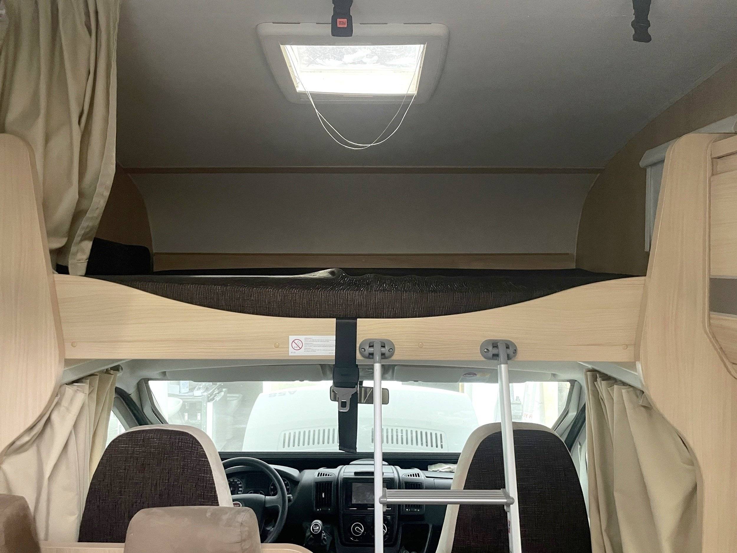 Letti Fiat 35 light 2,2 l 130 ch. - Yescapa