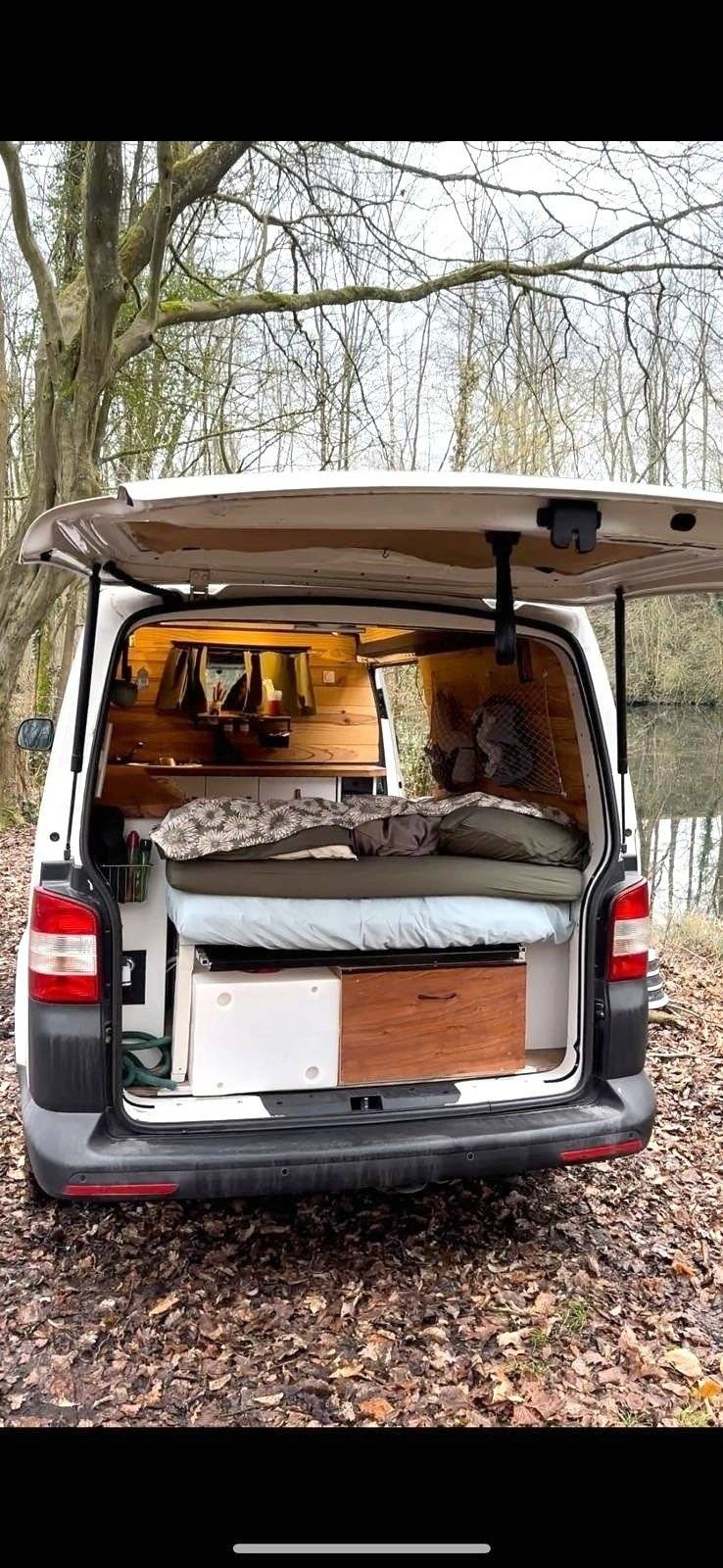 Volkswagen T5 2,0 l 140 ch