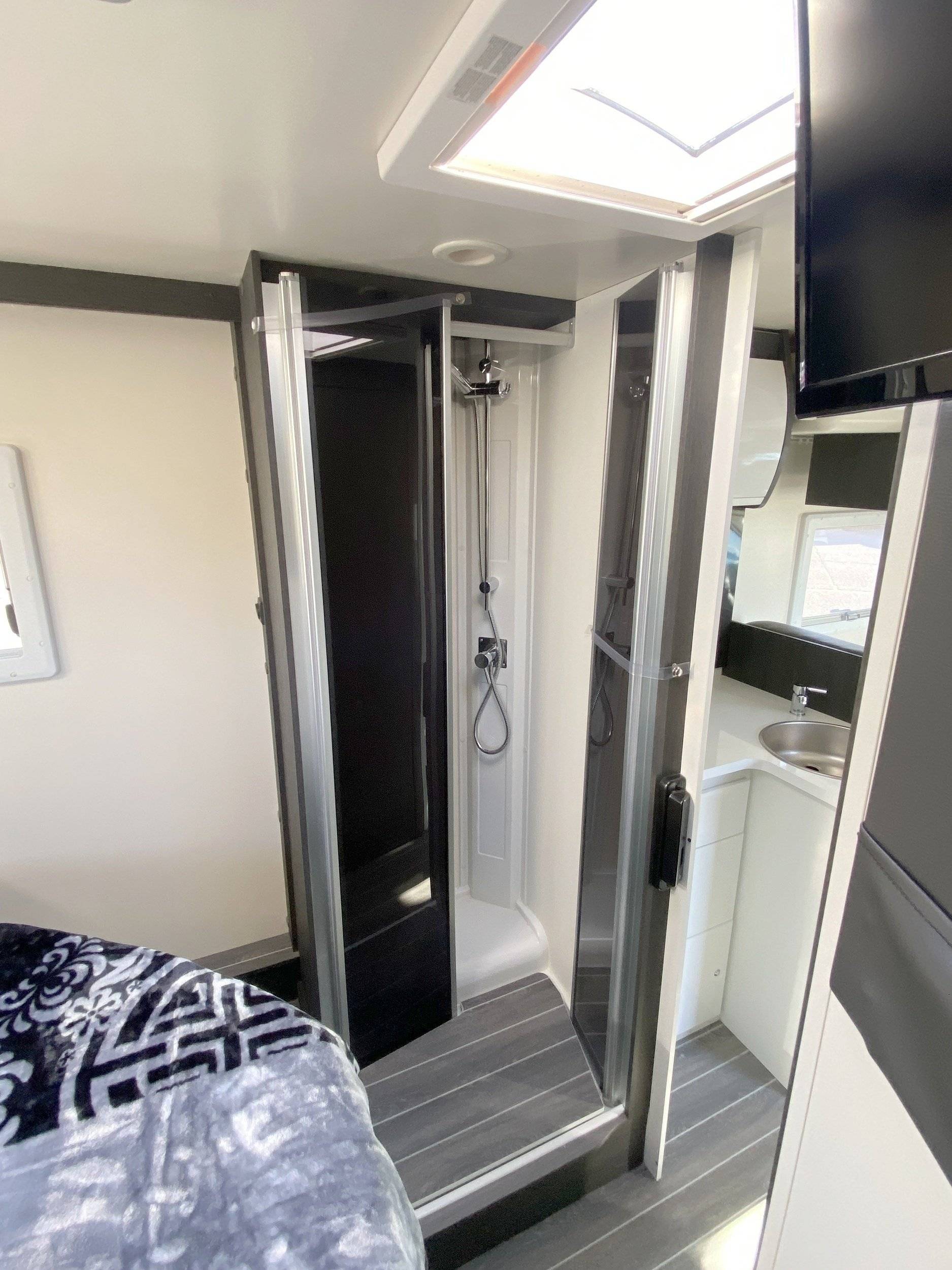 Hymercar Transit 2,0 l 130 ch