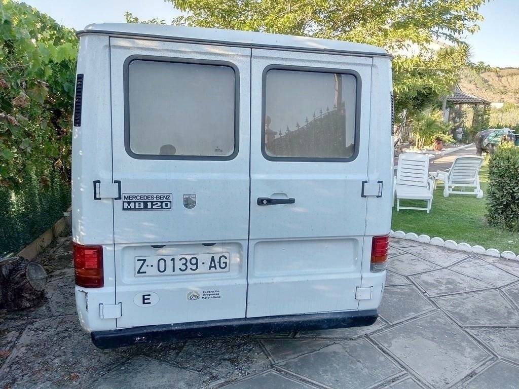 Mercedes Mercedes MB 100 D