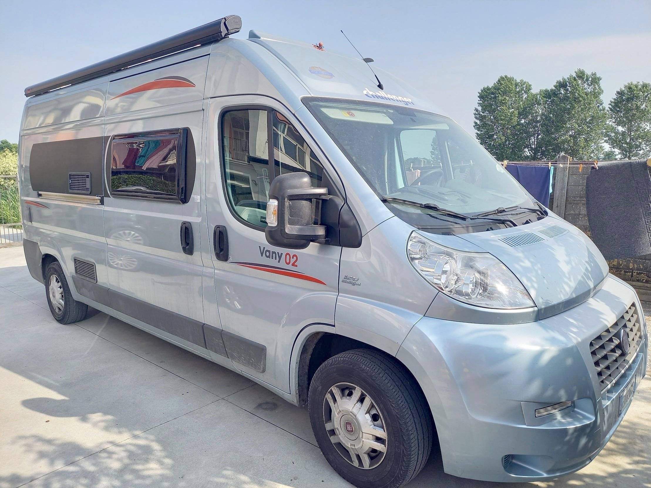 Challenger Ducato 2,3 l 125 ch