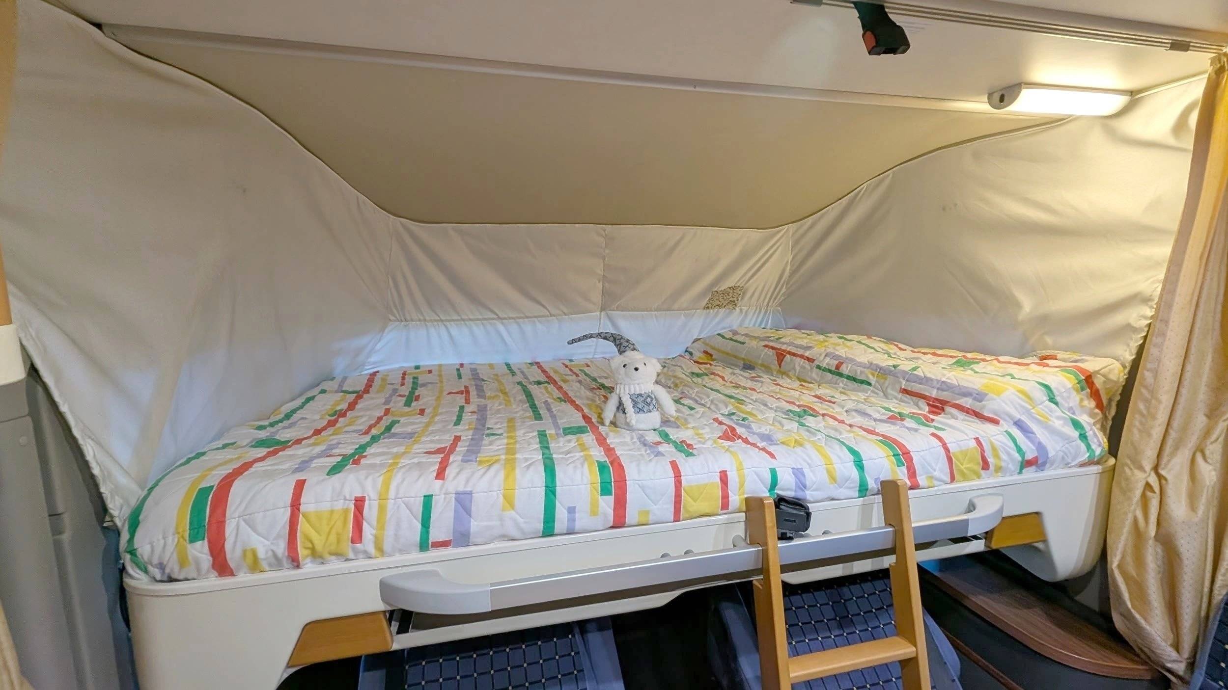 Berth Fiat Fiat Ducato 3.0 160 CV - Yescapa