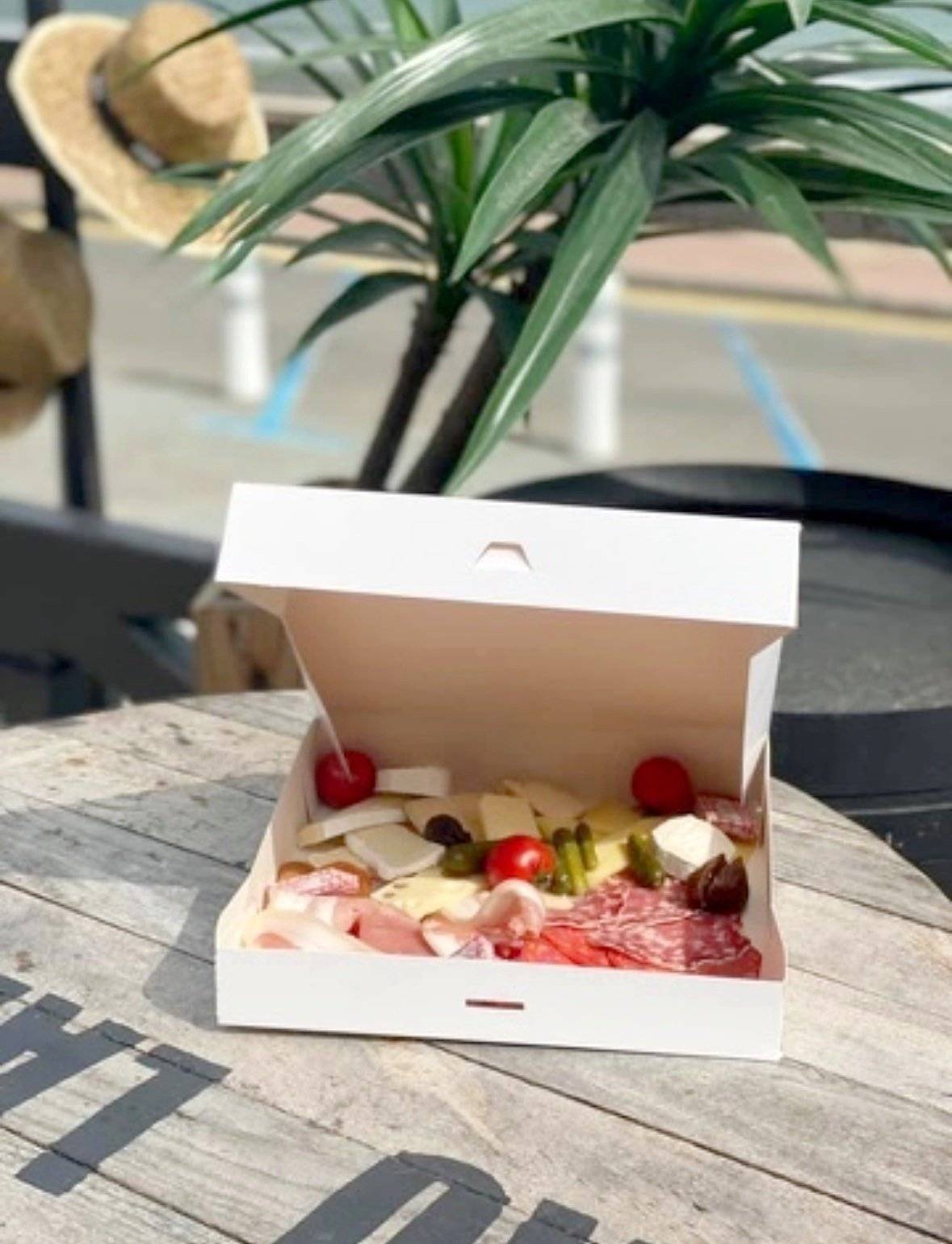 Volkswagen T6.1 California Beach