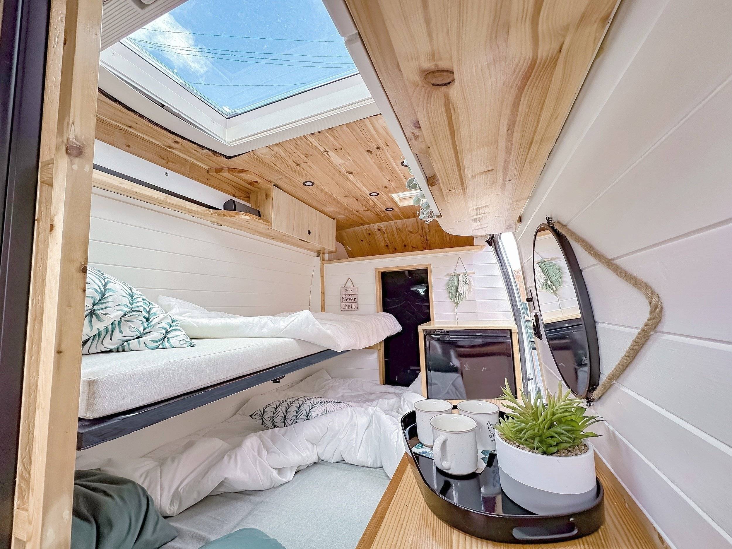 SIRIGAITA_Van Life Renault Master