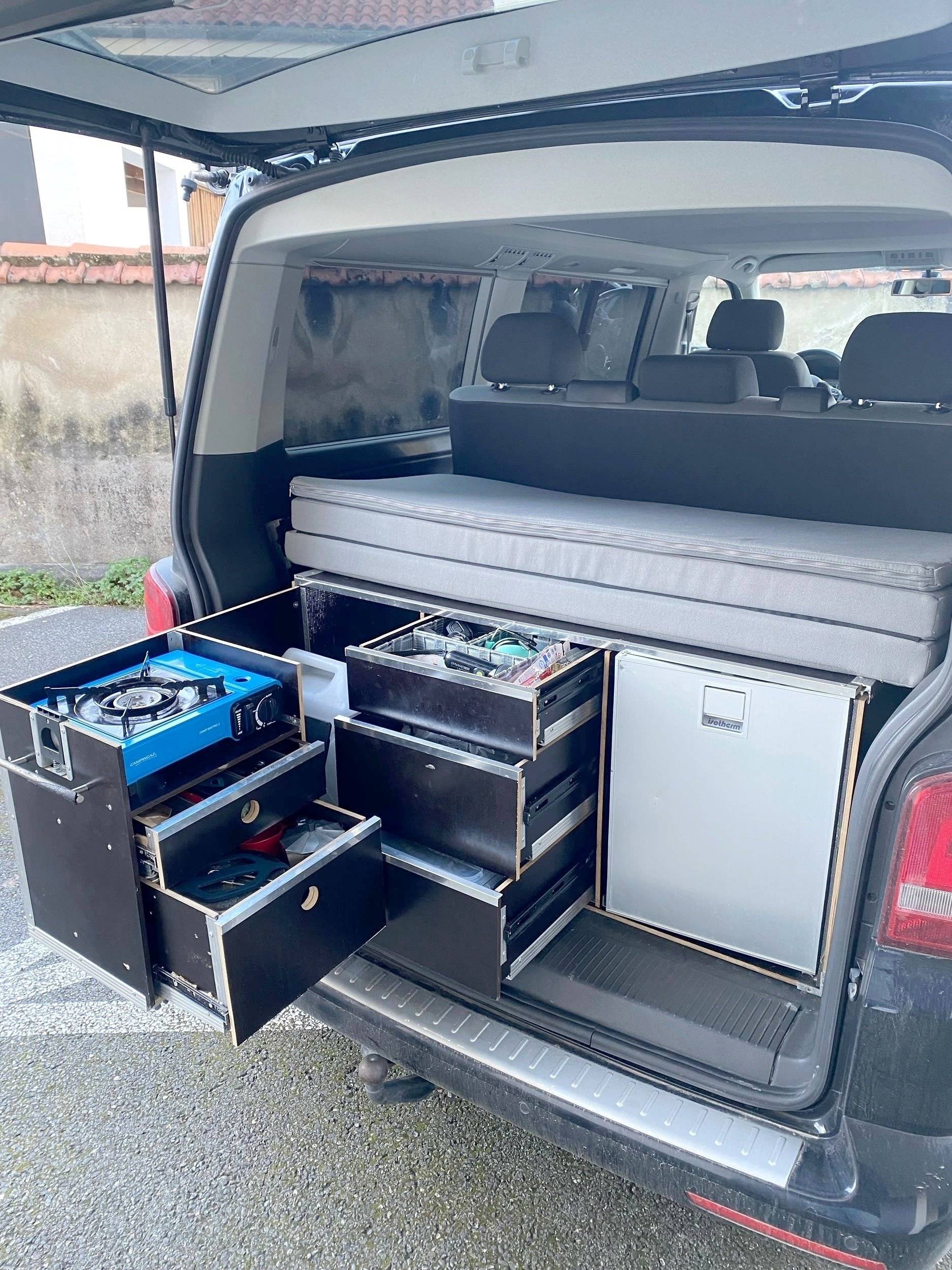 Volkswagen T5 2 l 180 ch