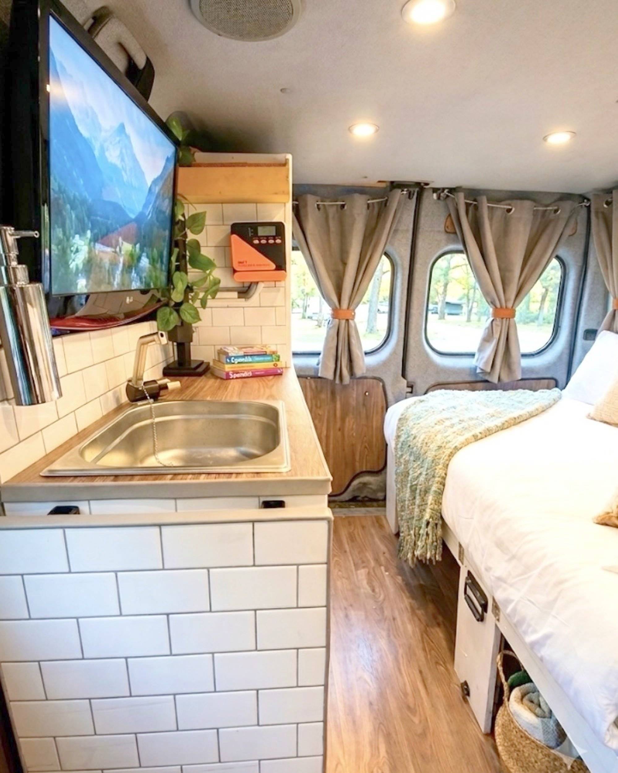 Renault Camper
