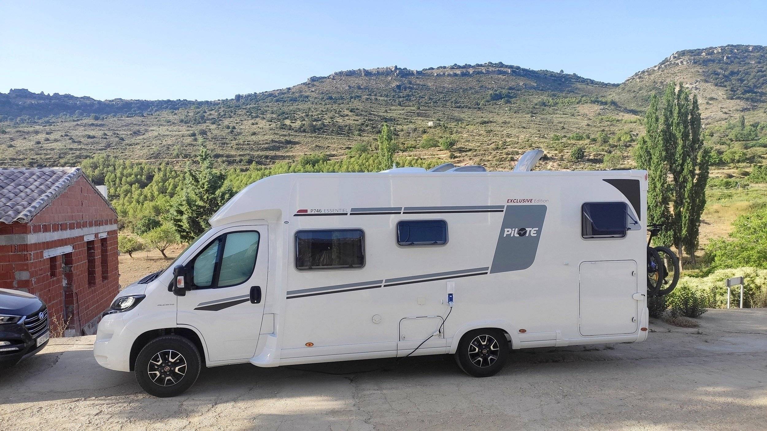 Pilote pilote 746gj