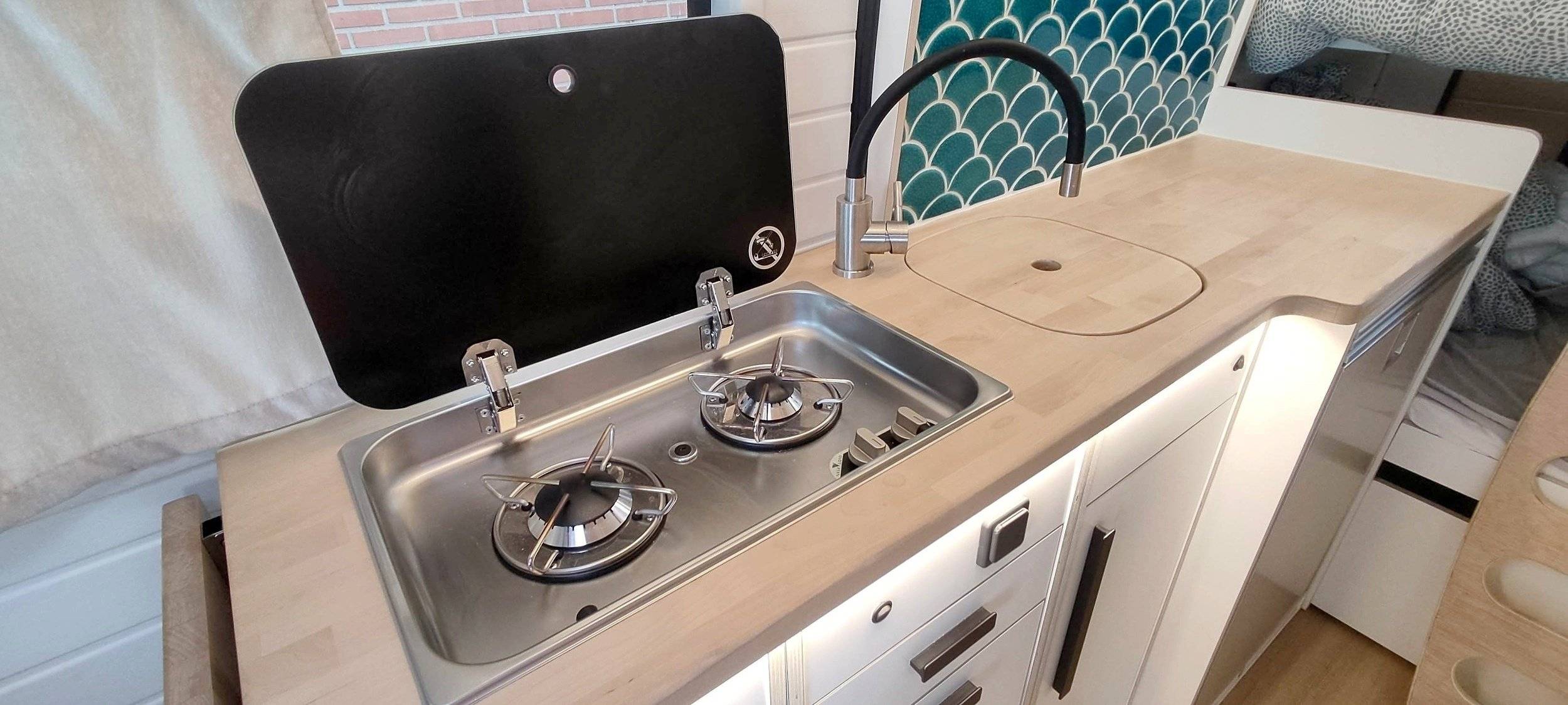 Kitchen Fiat Ducato 2,3 l Multijet. - Yescapa